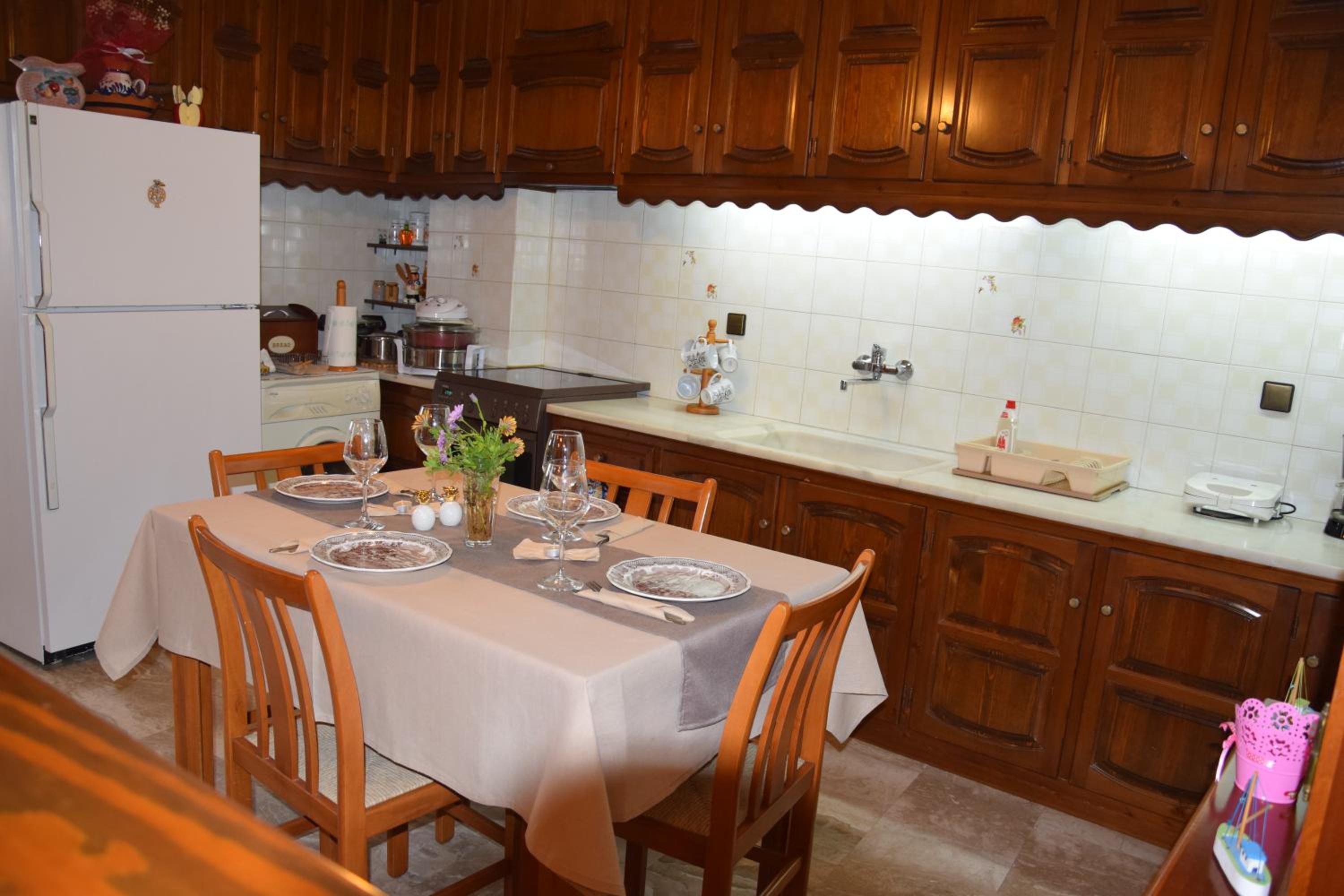 Naoussa Center Cycladic House