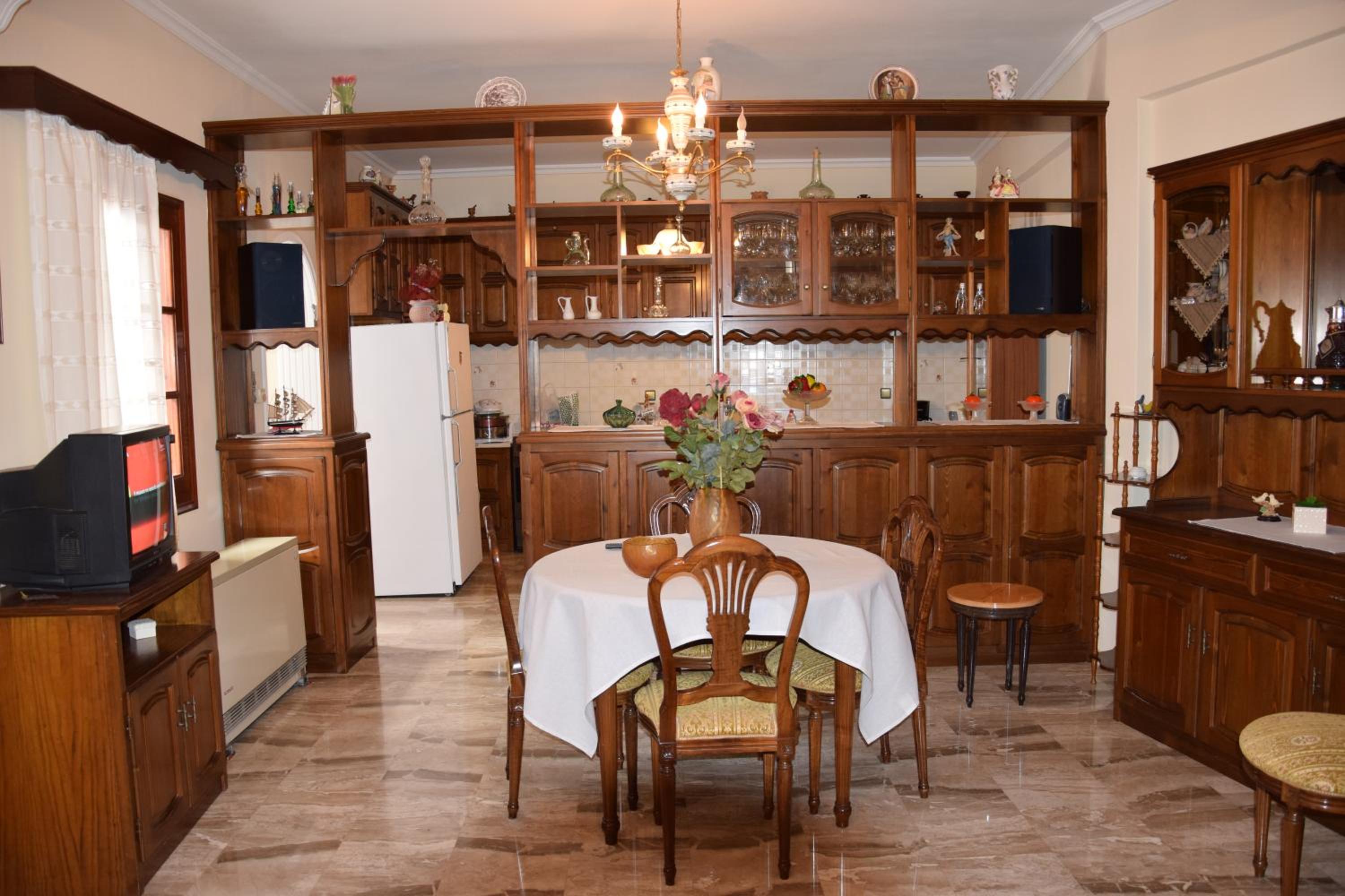 Naoussa Center Cycladic House