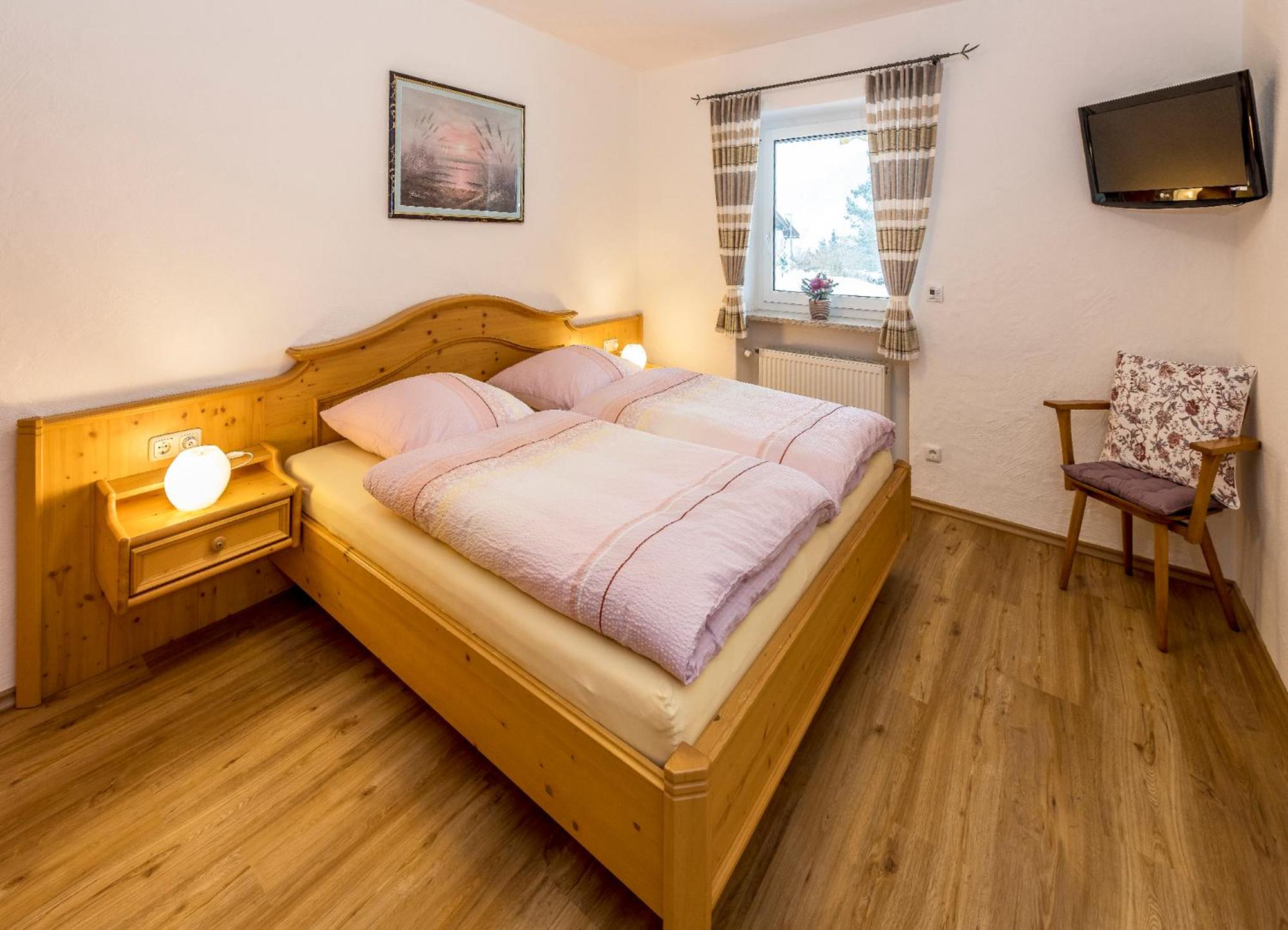Ferienwohnung Schnitzlbaumer