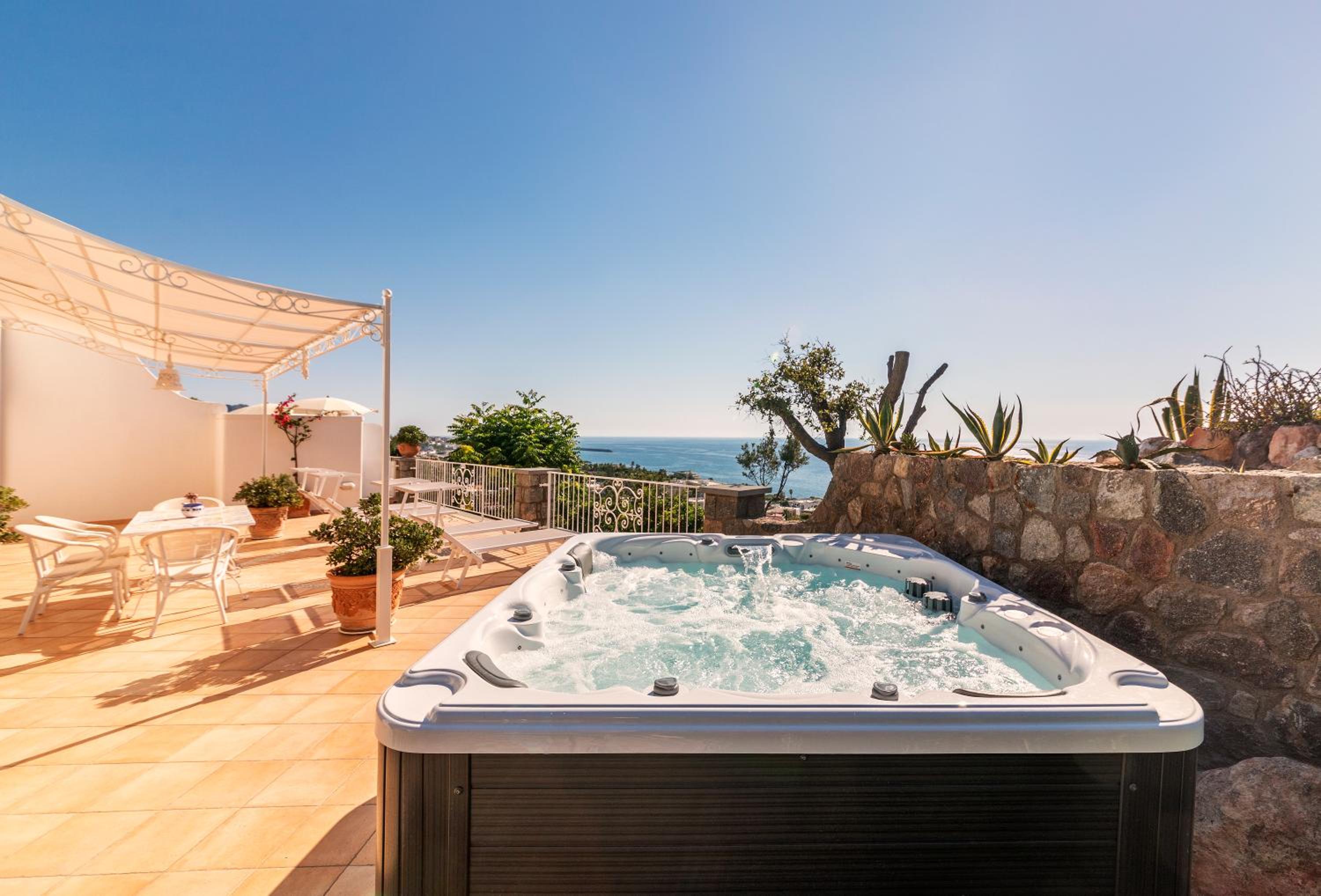 Villa dei Lecci - 7 Luxury villas with private pool or jacuzzi