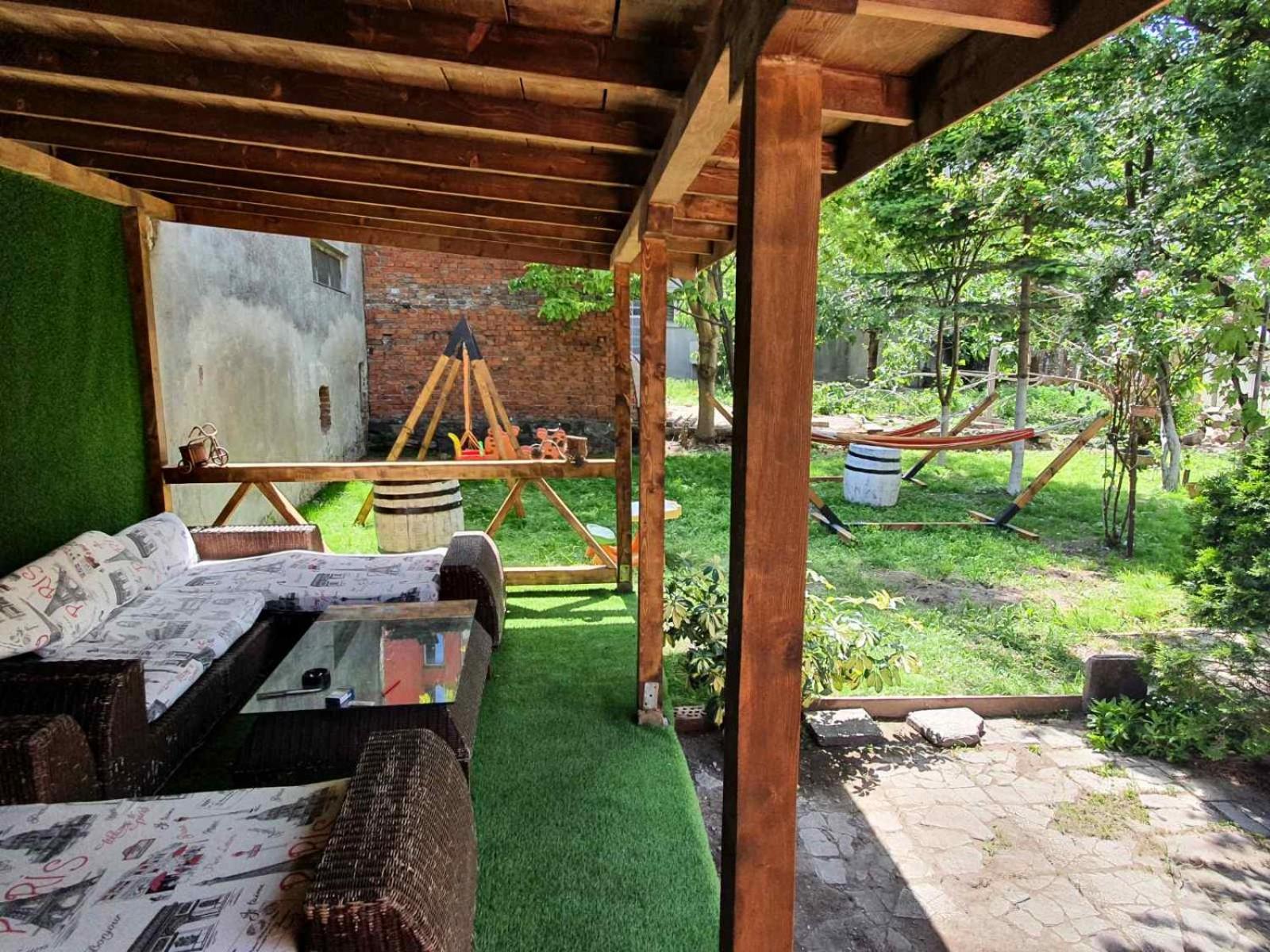 House with Garden