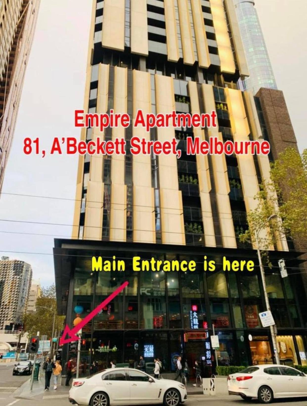 Melbourne CBD Empire Apartment