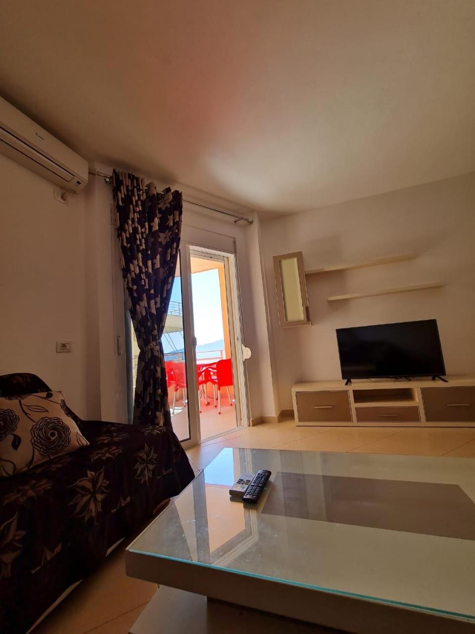 Meltin apartments
