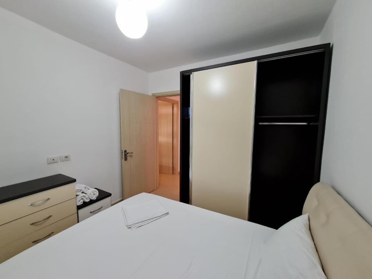 Meltin apartments