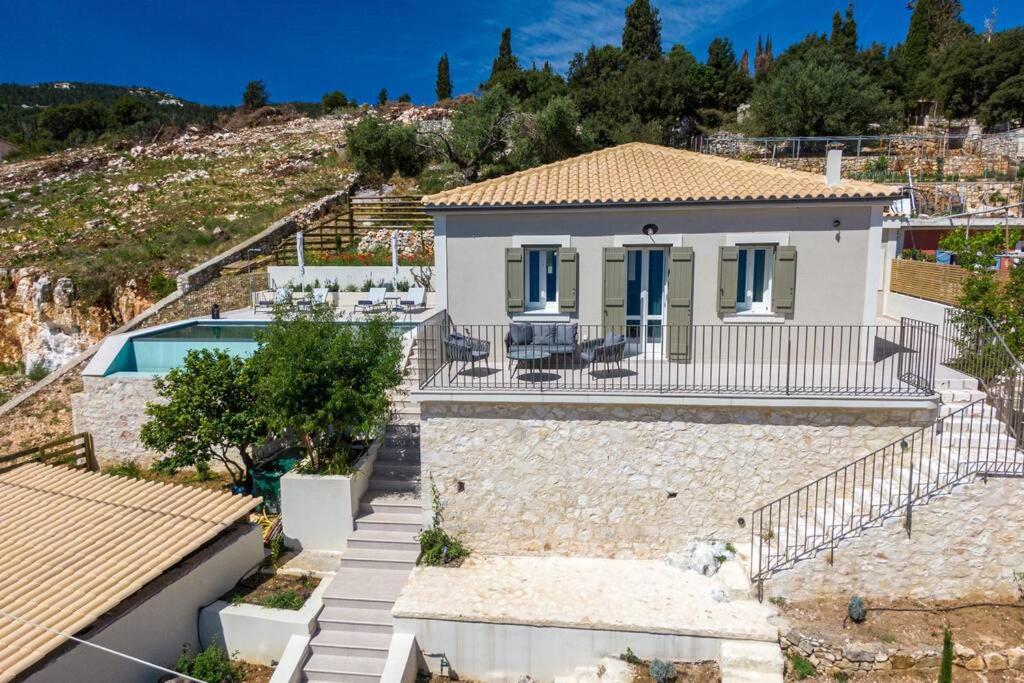 Luxury Seafront Villa Liberty with pool in Fiskardo view 5