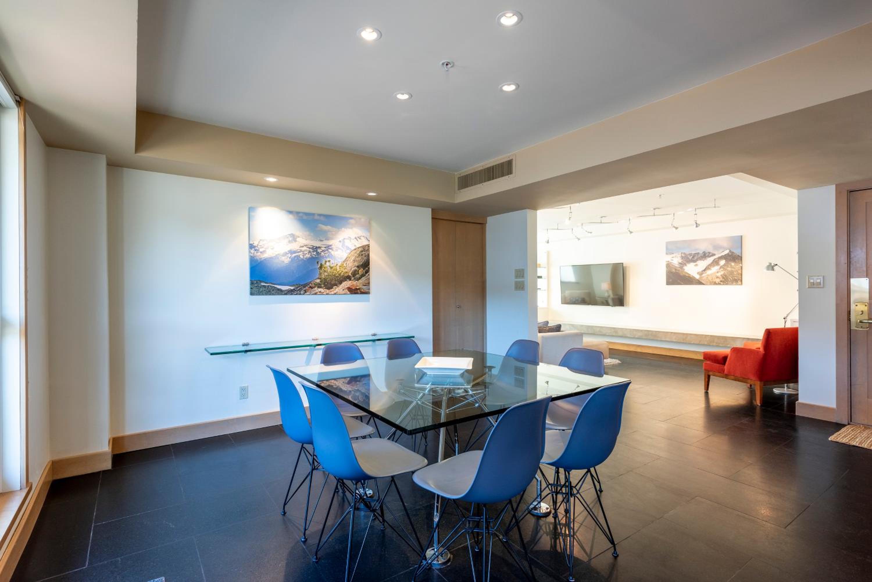 meeting & event spaces