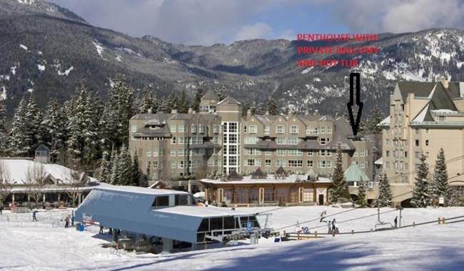 Amazing Ski in Ski out 3 Bedroom with Slope side Views