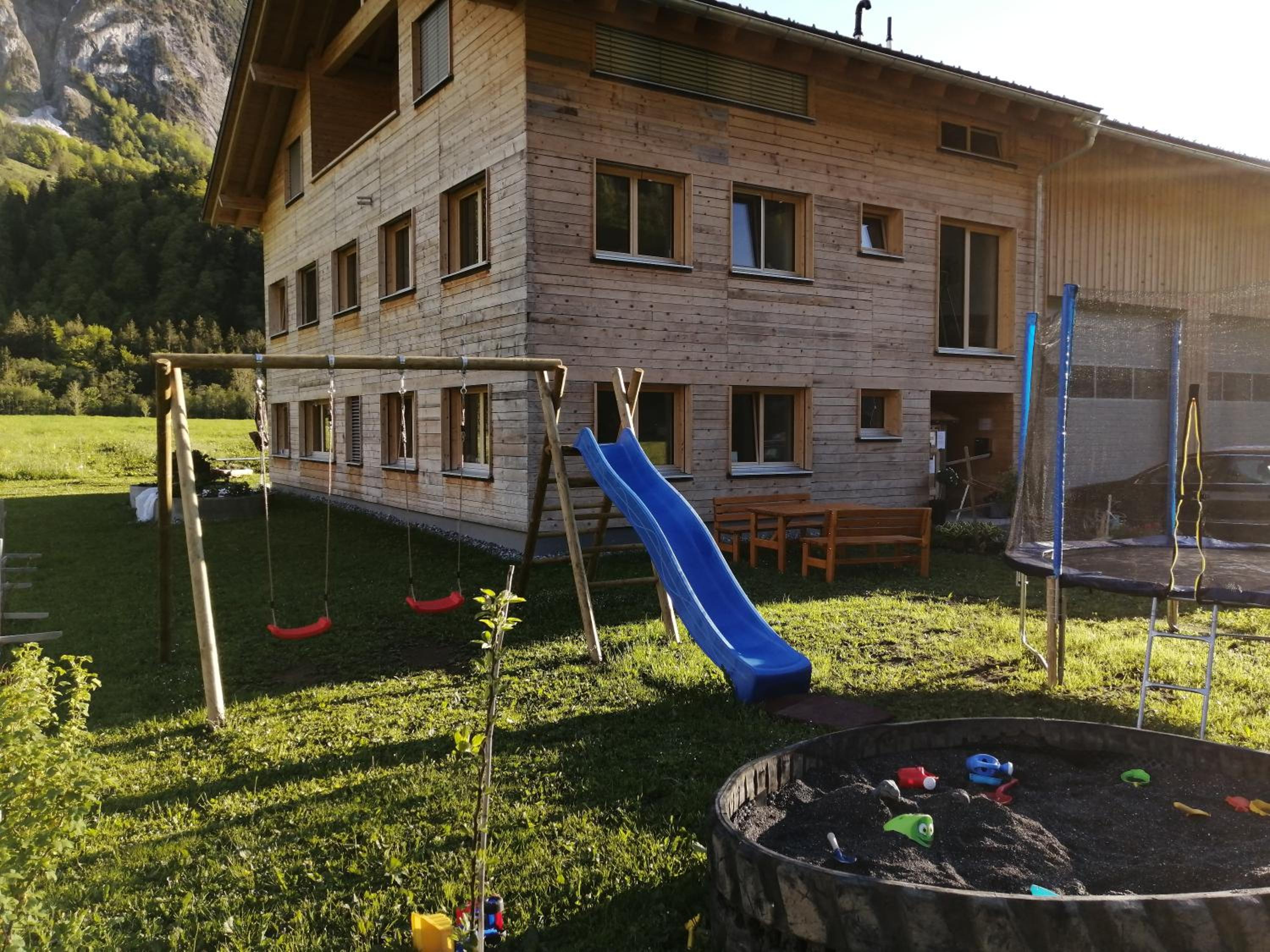 Photo 14