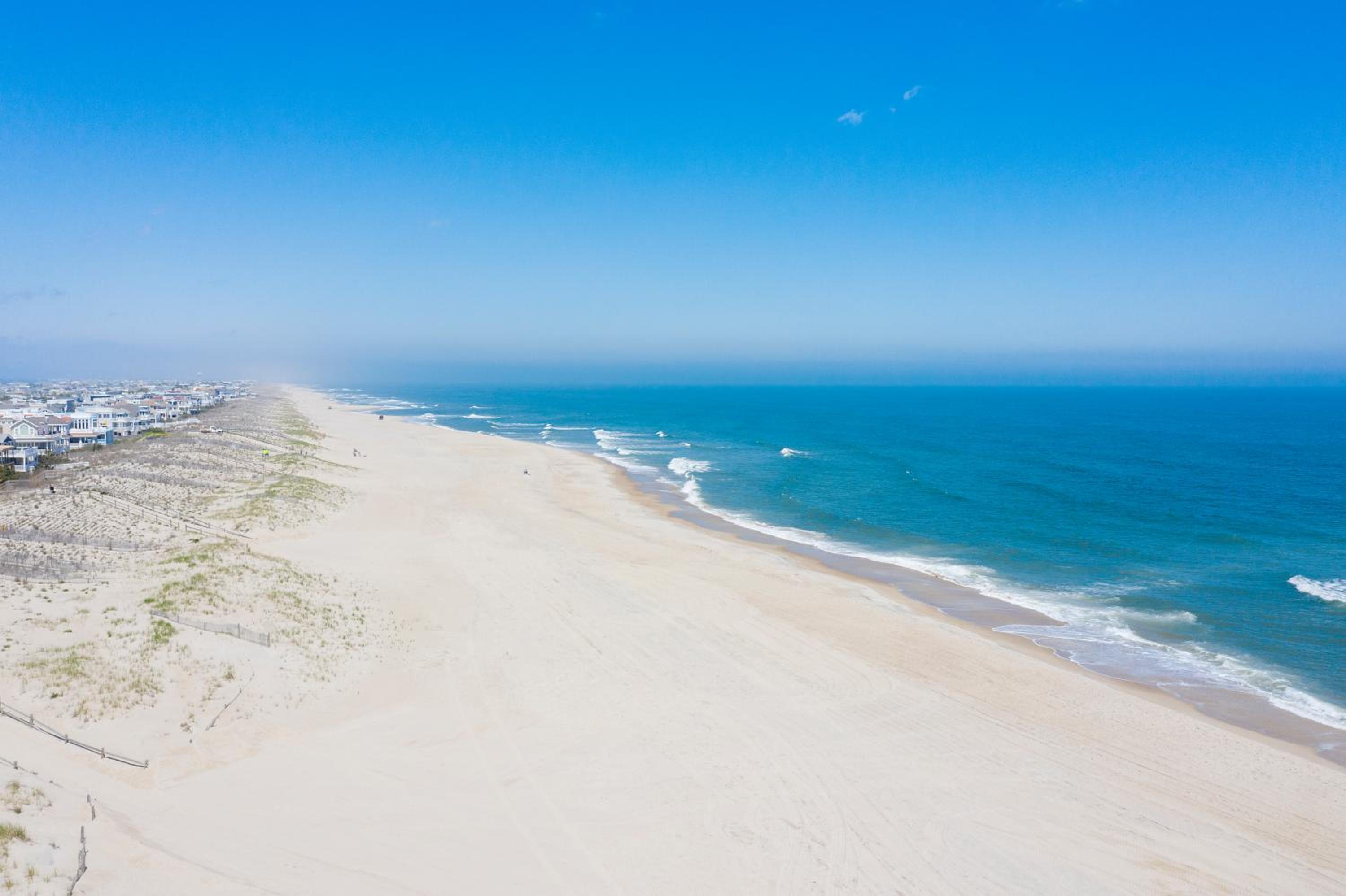 Surf City Hotel view 2
