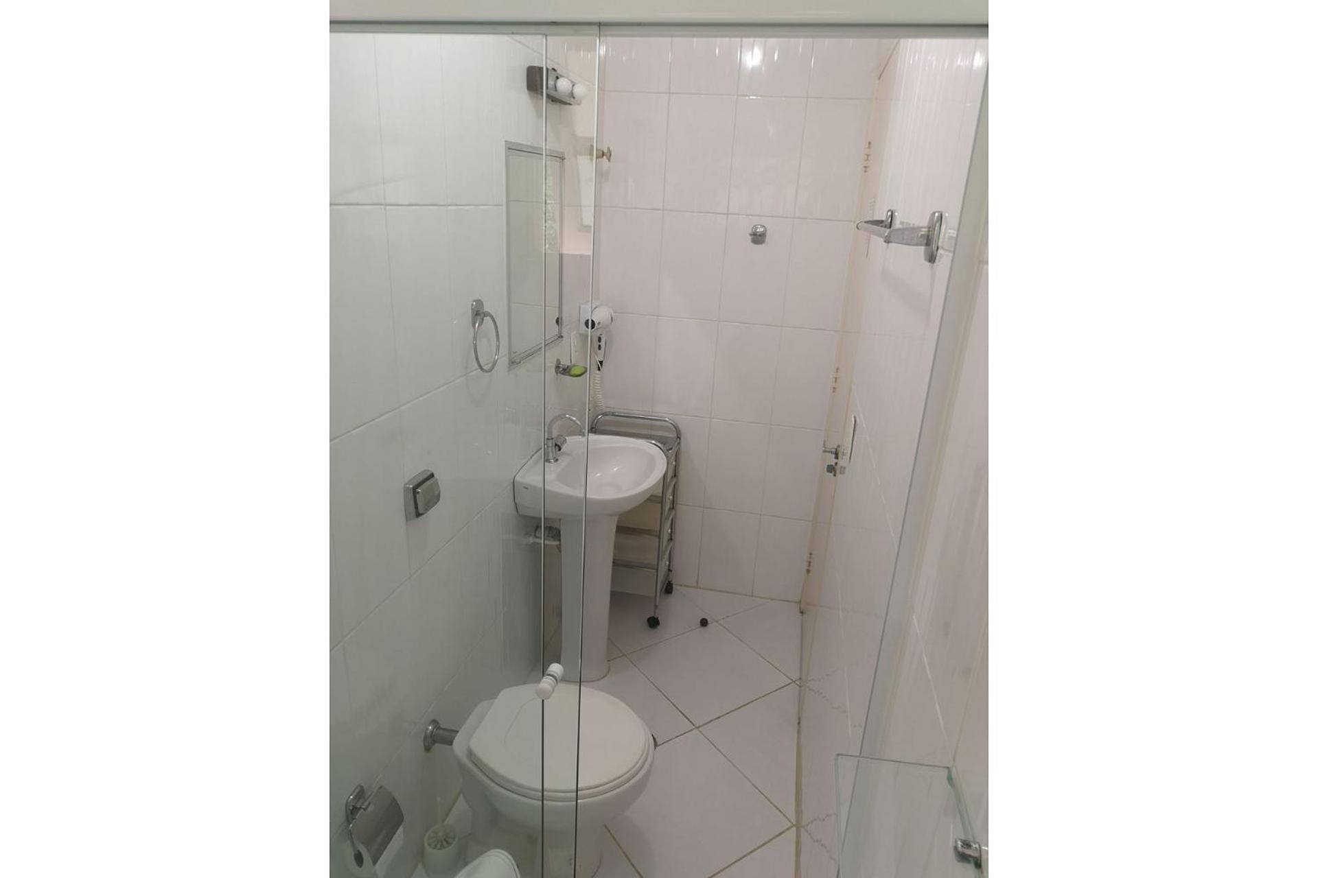 Casas com jacuzzi e churrasqueira a 500 metros da Praia do Perequê na Ilhabela