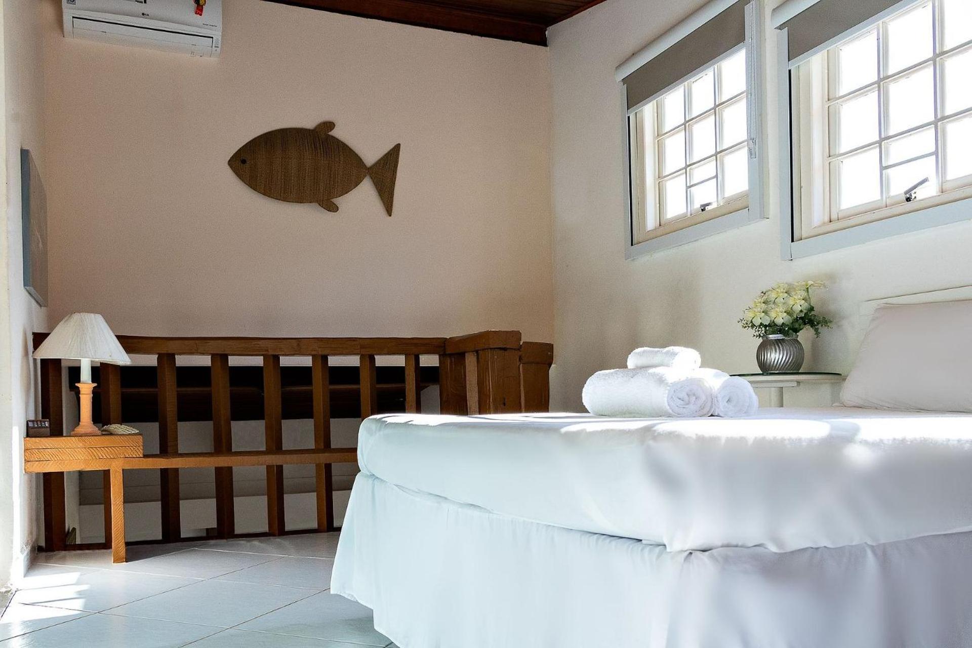 Casas com jacuzzi e churrasqueira a 500 metros da Praia do Perequê na Ilhabela