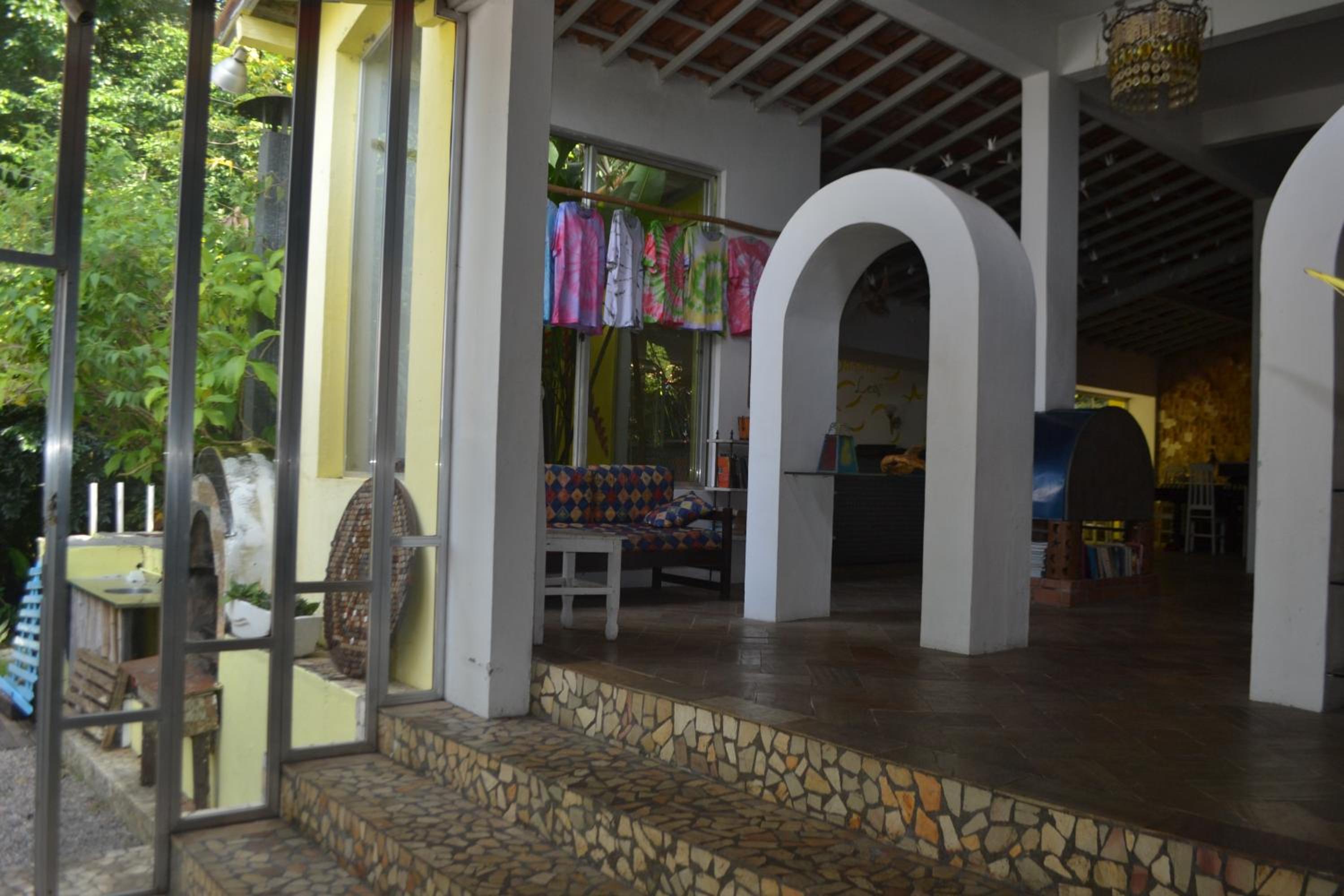Banana Leaf Eco Hostel