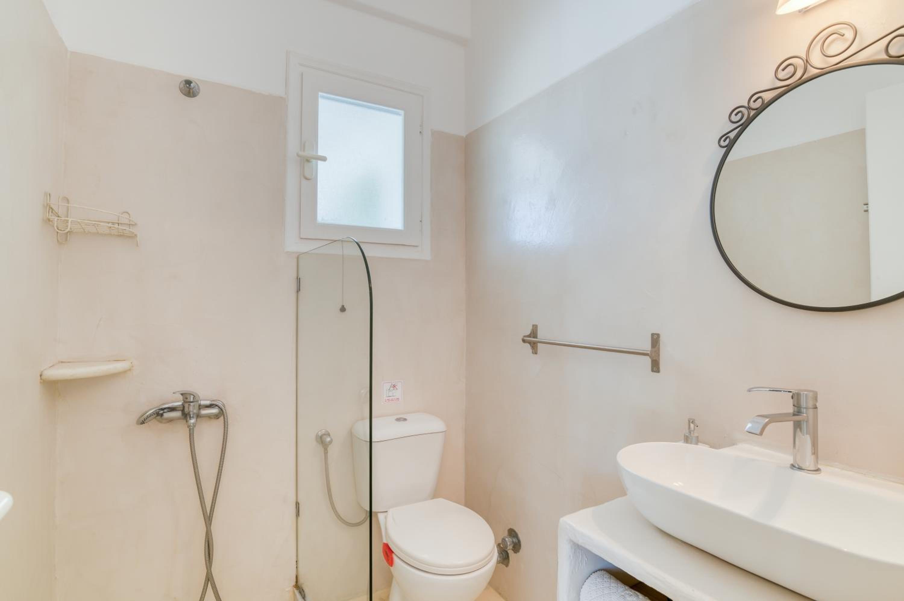 Dahlia Apartments And Studios