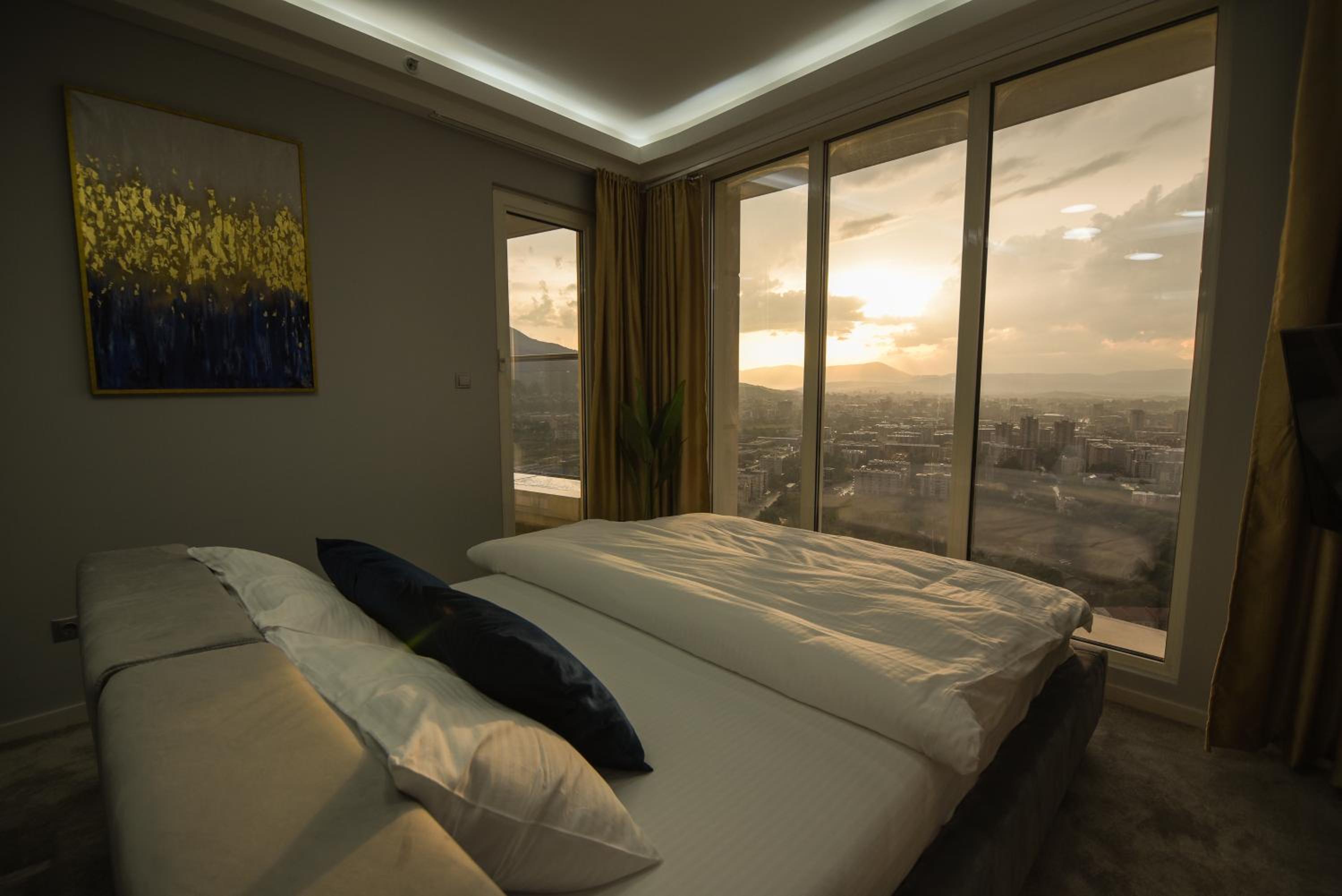 Sky Deluxe Fitness & Spa view 4