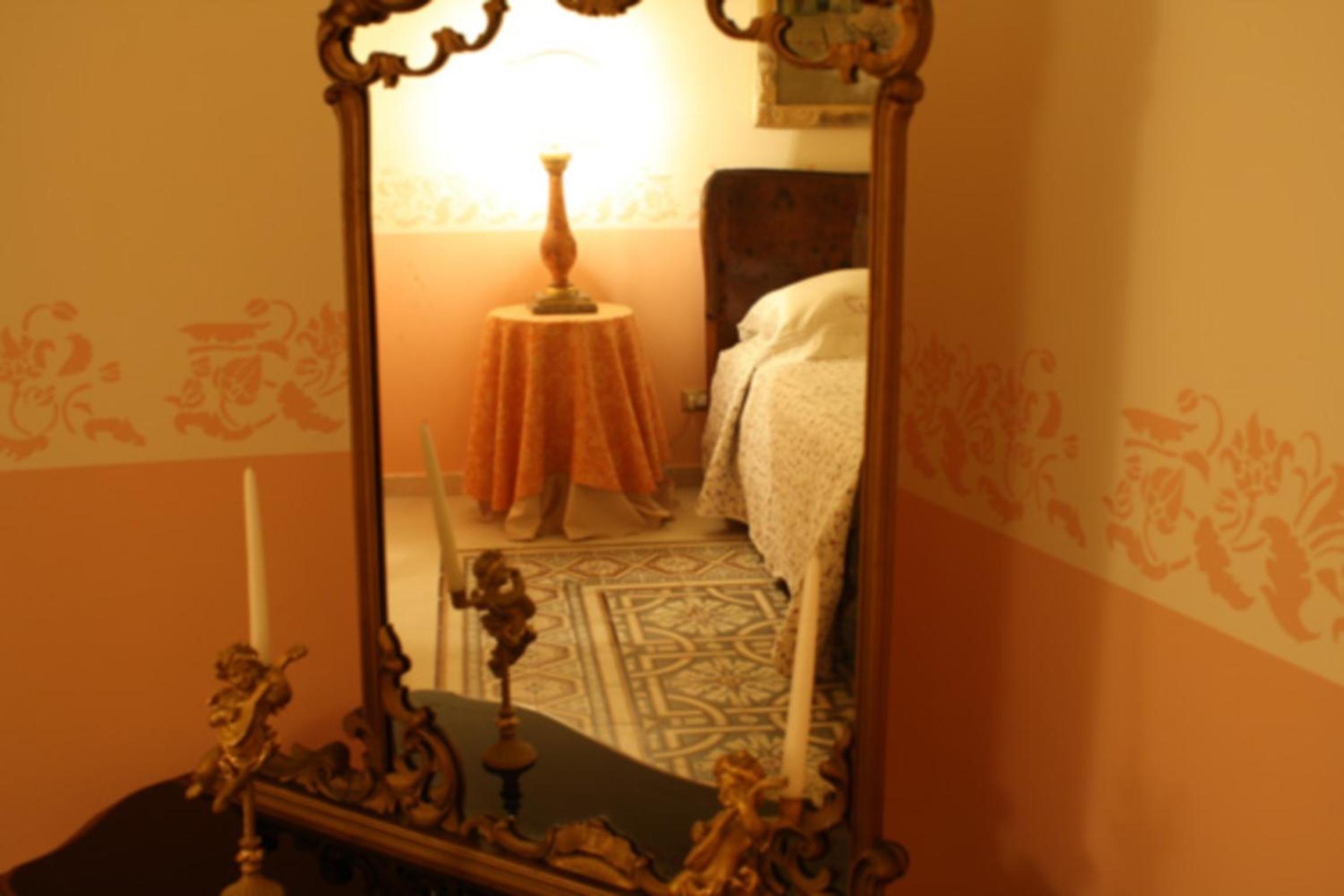 ex BENEFICIO di Santa MARIA della SCALA B&B de Charme photo 4