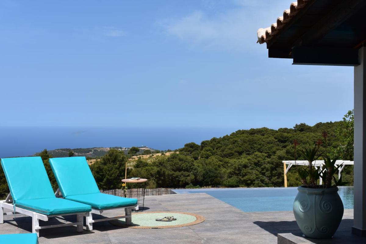 Dreamcatcher villa: Infinity pool, Sunset, Seaview photo 4