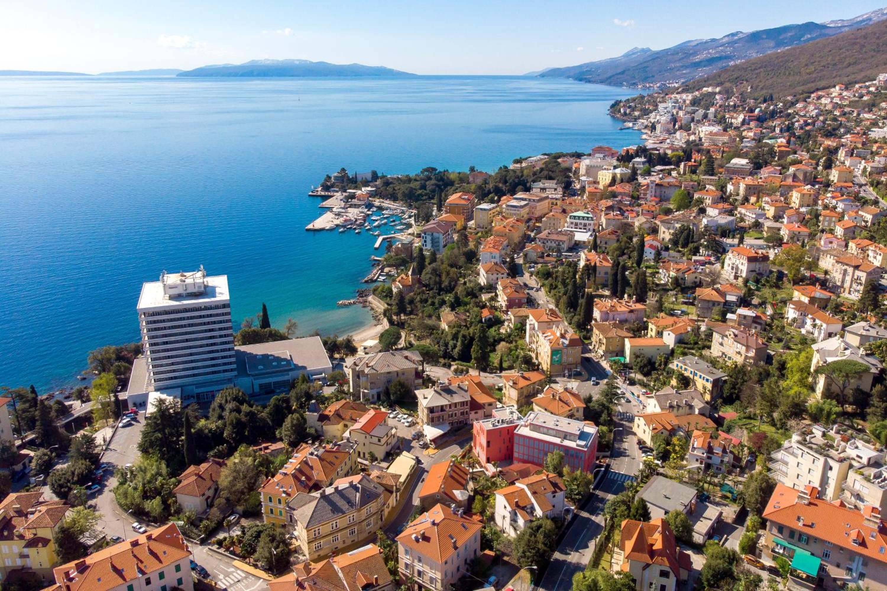 Hotel Abau Residence Apartment- 50m to the sea - Image 1