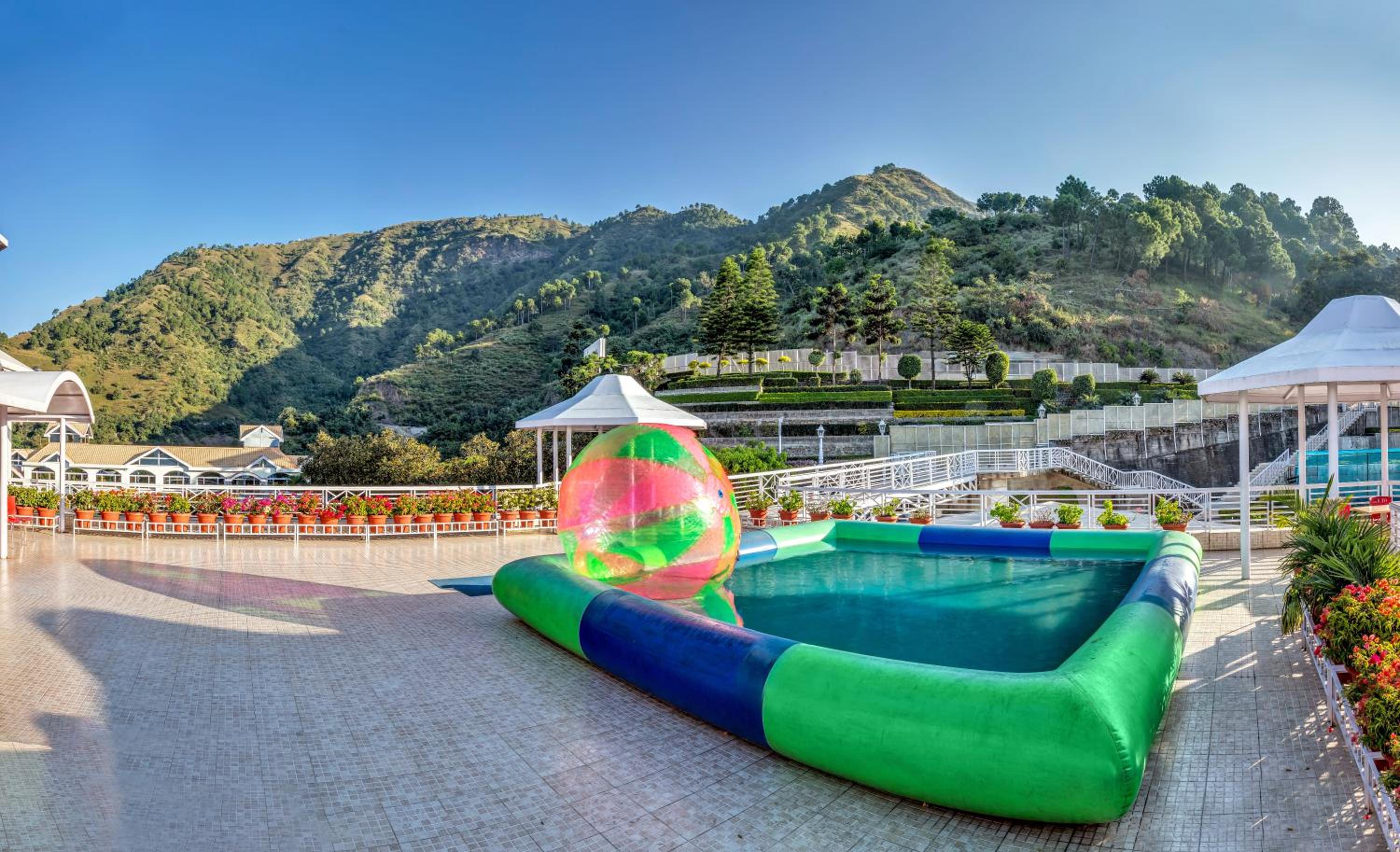 Club Mahindra Kandaghat, Shimla