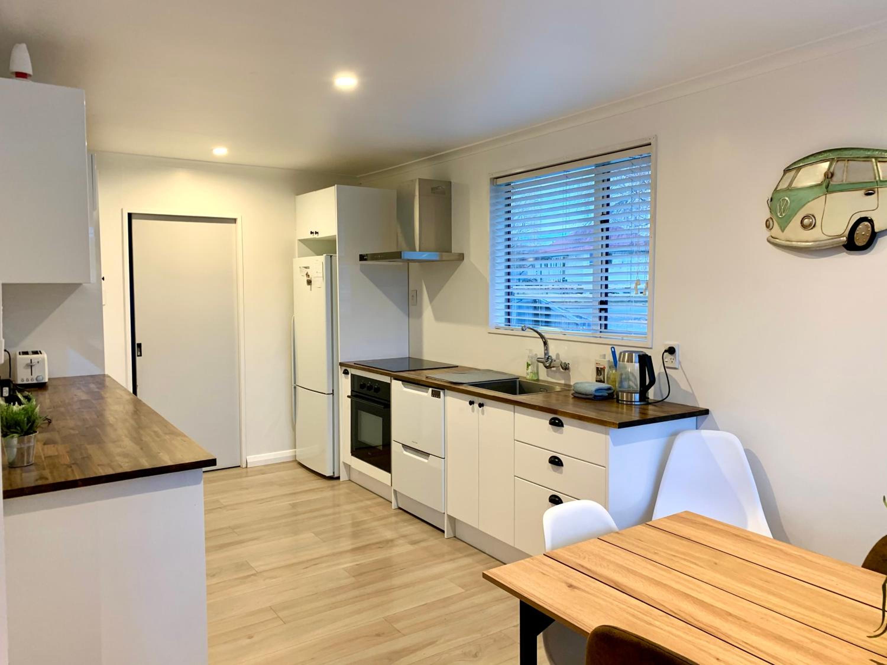 Parkside Holiday Home - Fully Fenced Garden view 2