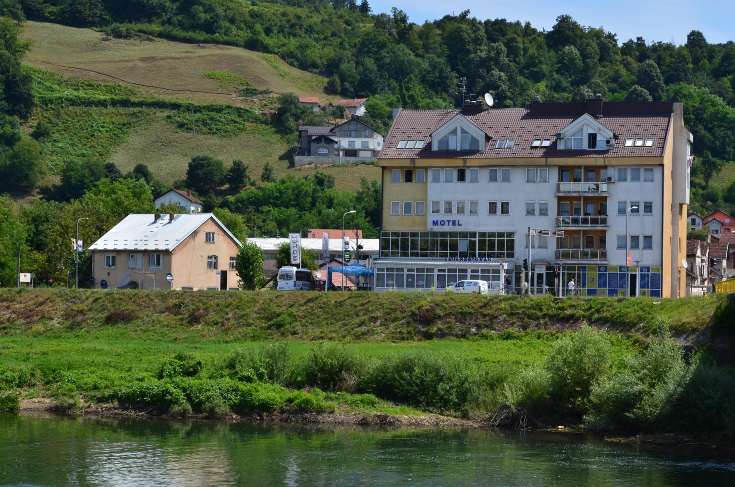 Motel New Sanatron