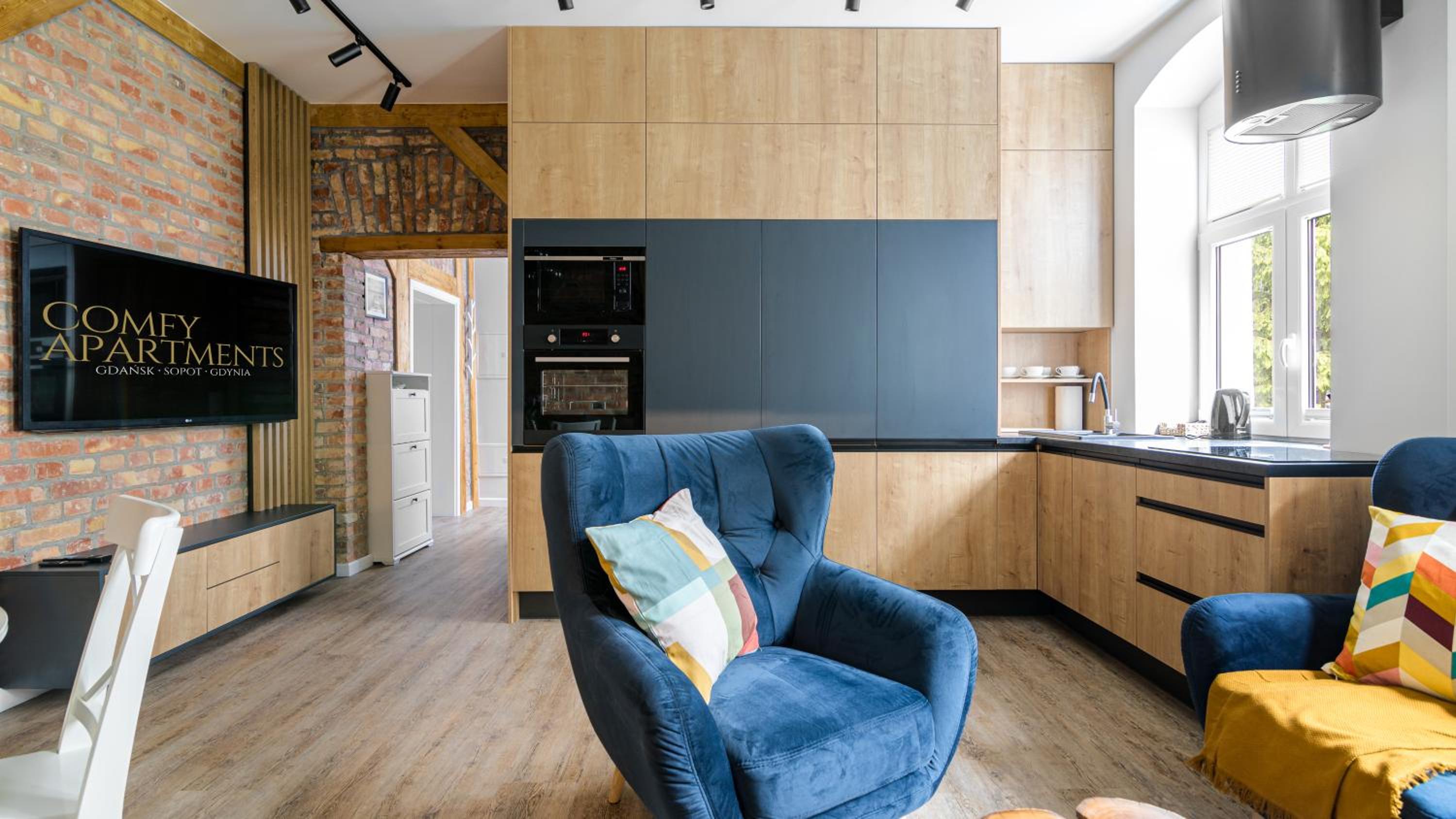 Comfy Apartments - Angel Loft view 4