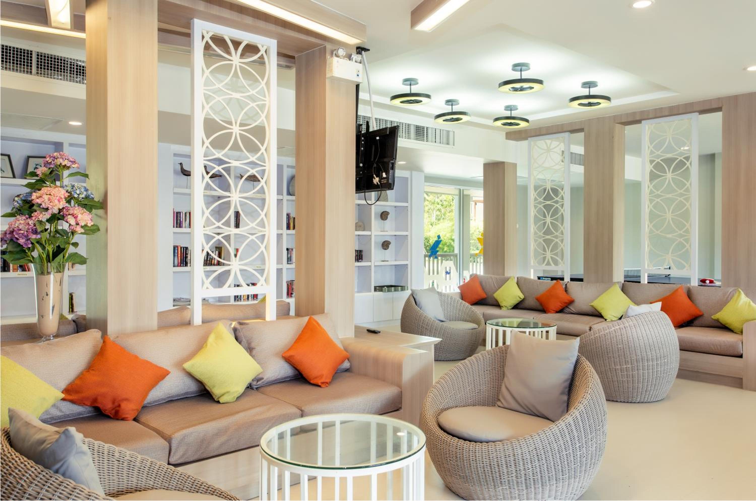 lounge
