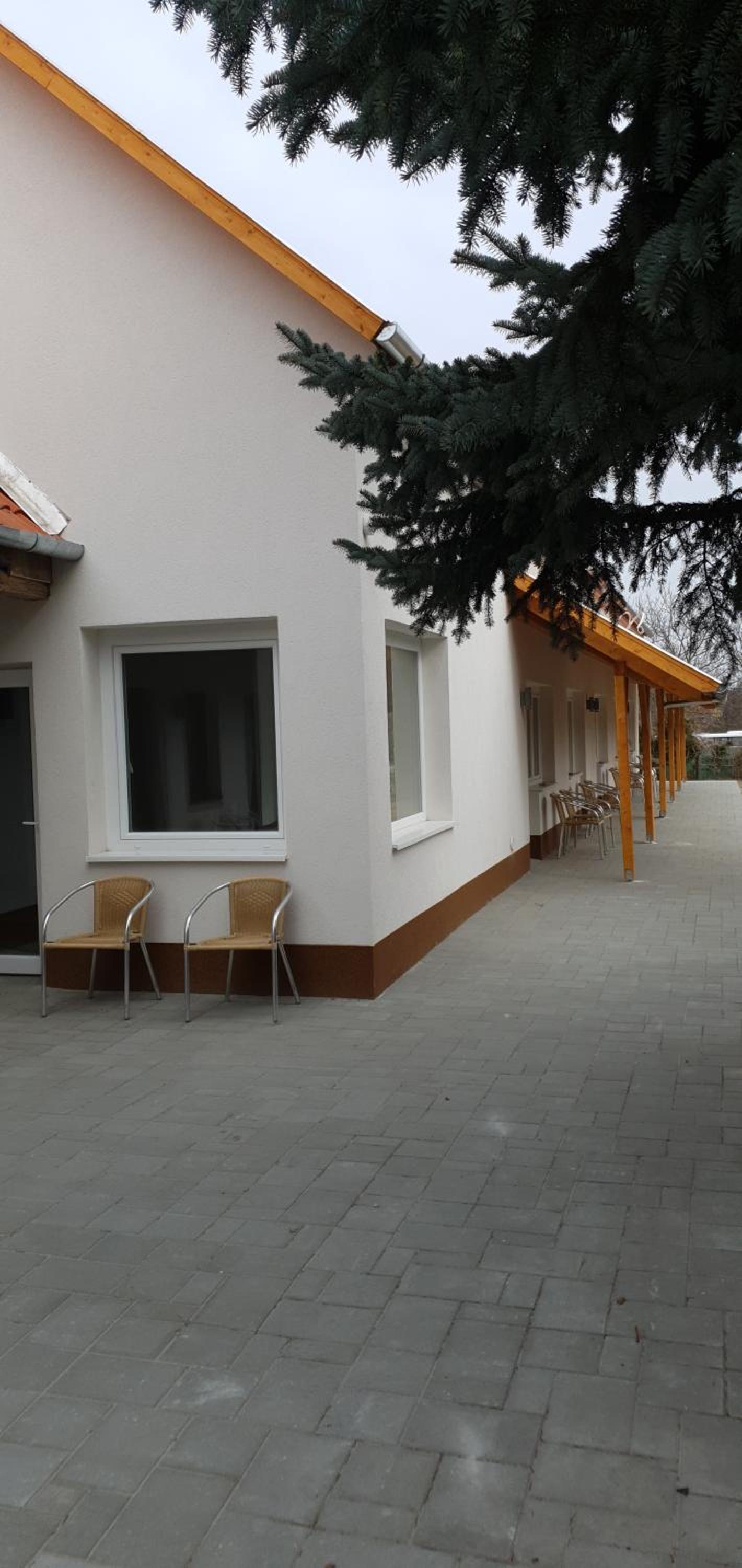 Photo 28