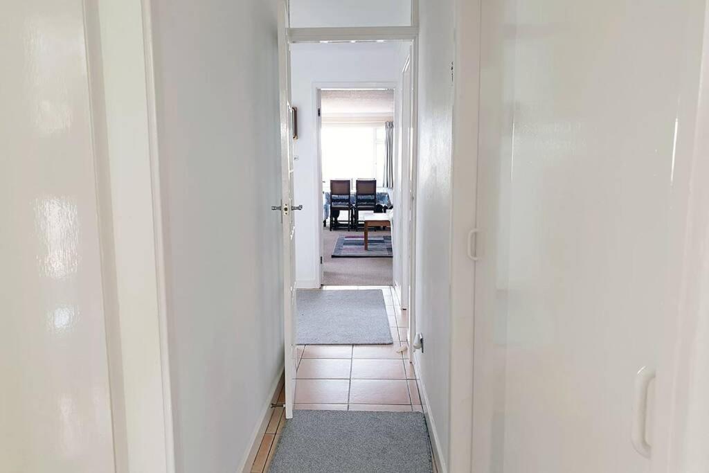 TY CARREG -3 BED BUNGALOW -RAVENSPOINT ROAD