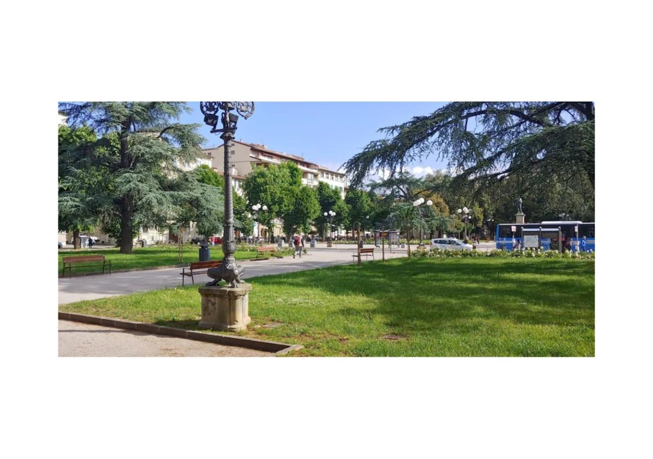 Paolo and Carlotta's Home - large and central apartment between two nice parks