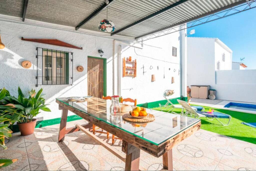 Villa Zalea Real -SUPER ideal Grupos, Piscina ! photo 2