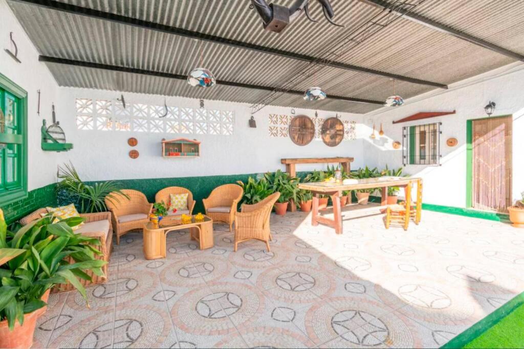 Villa Zalea Real -SUPER ideal Grupos, Piscina ! photo 3