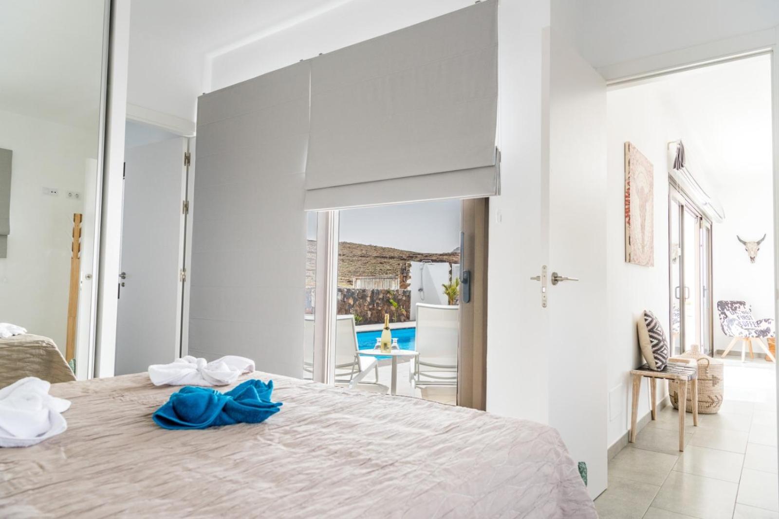 CASA CABRA en Villaverde — hotel room