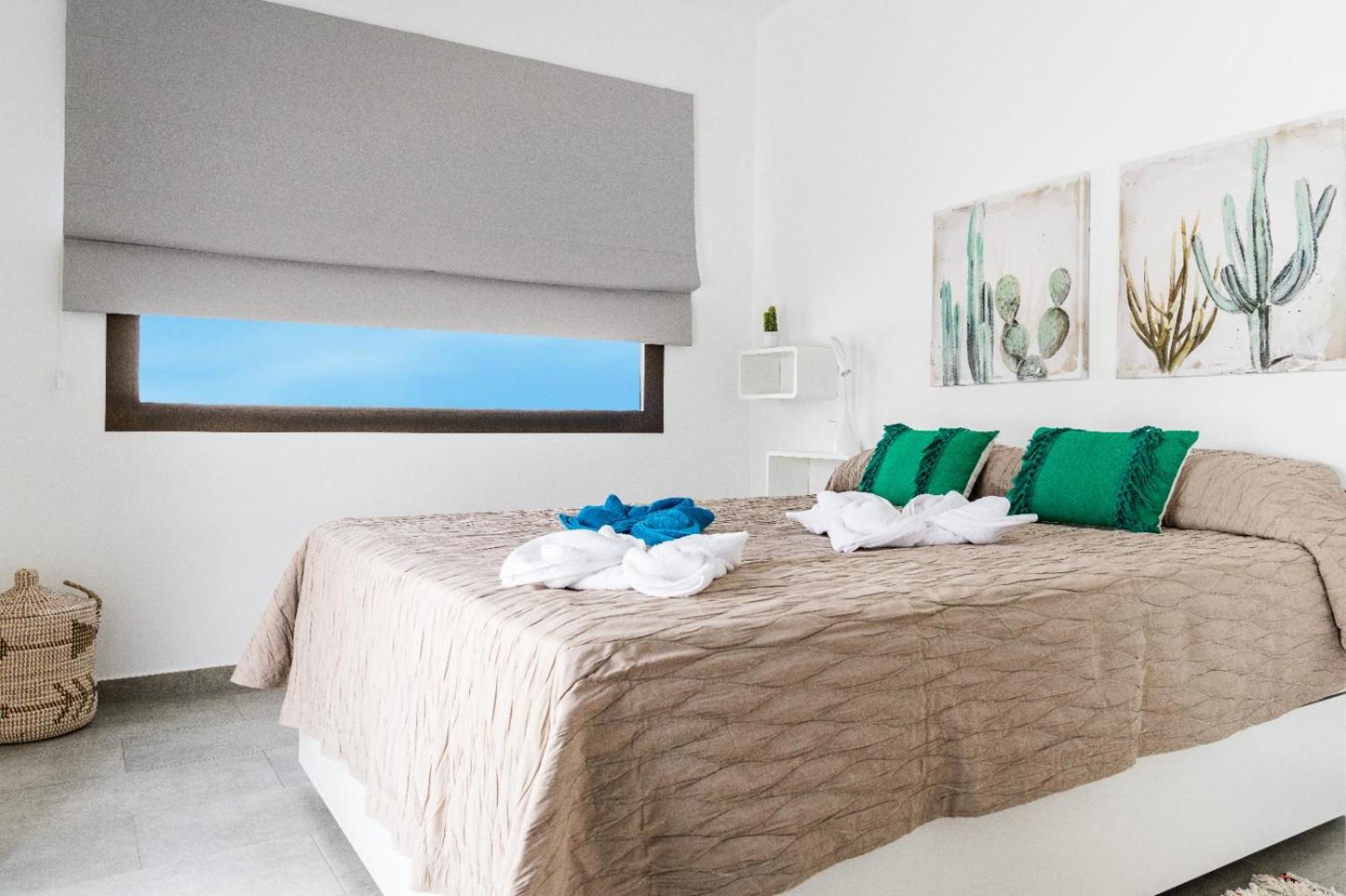 CASA CABRA en Villaverde — hotel room