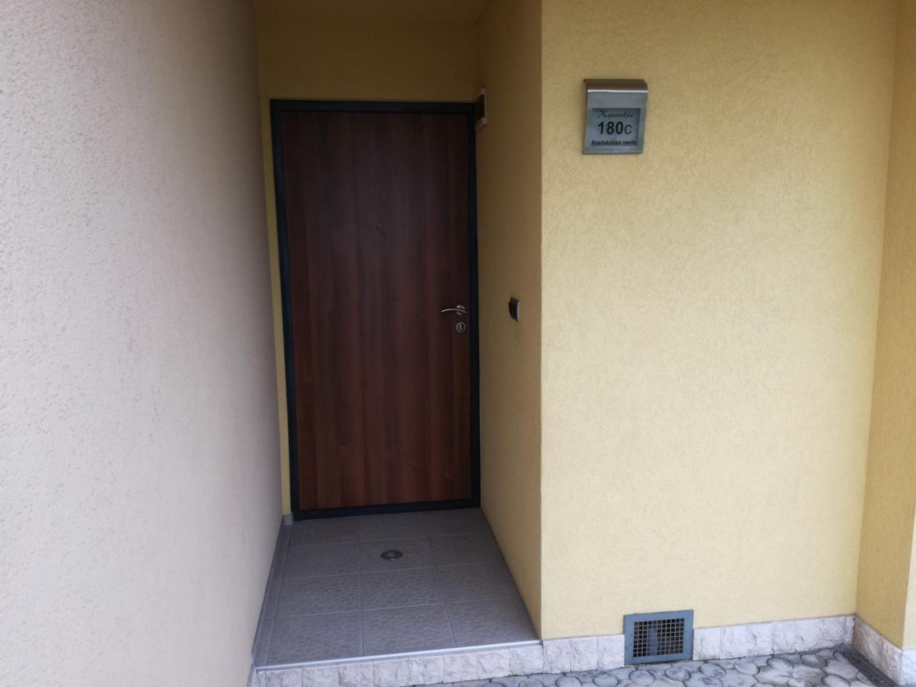 Photo 46