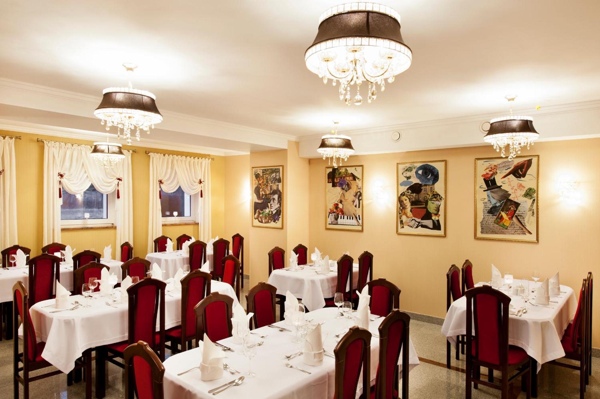 restaurant