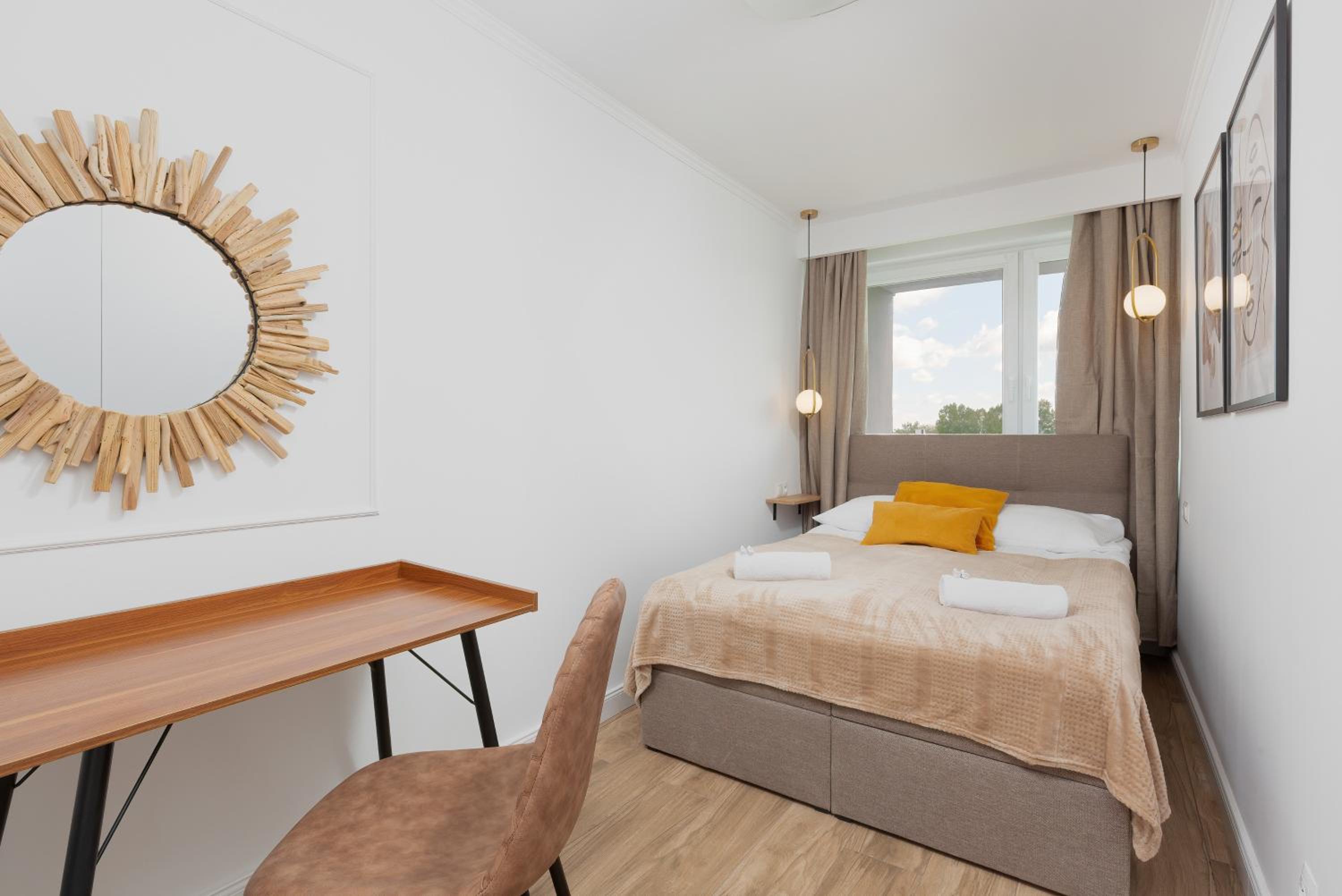 Metro Marymont Apartment by Renters view 3