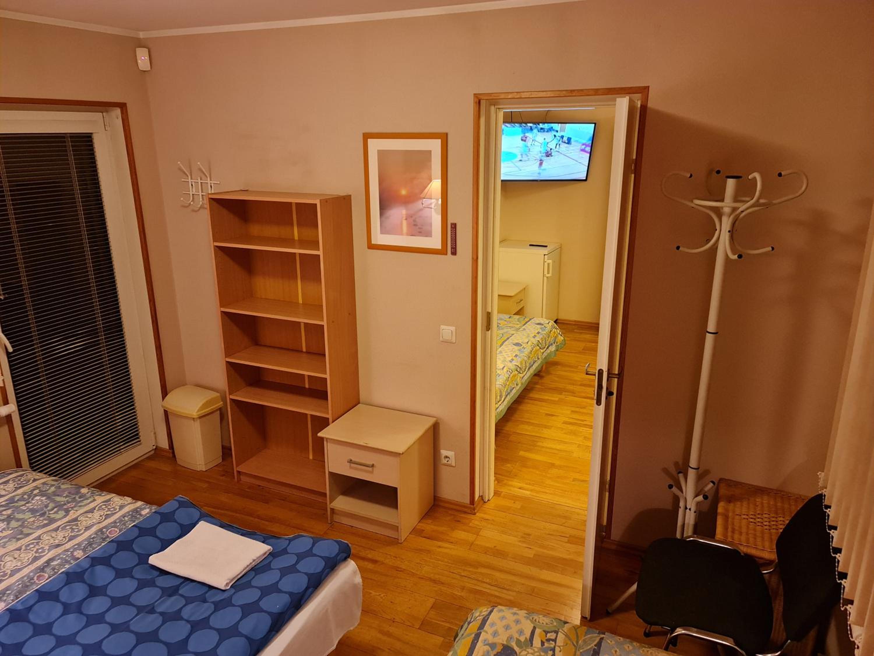 Photo 23