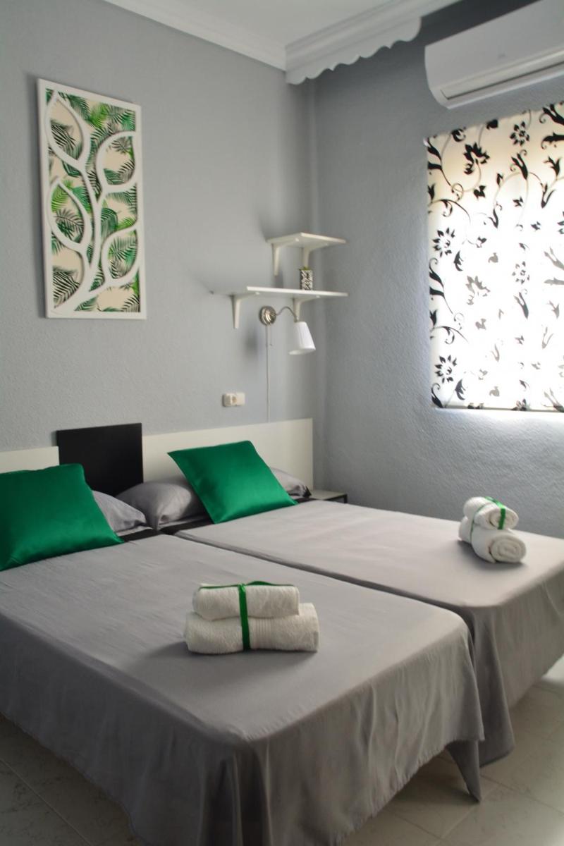 3 bedrooms appartement at Malaga 600 m away from the beach with city view and wifi