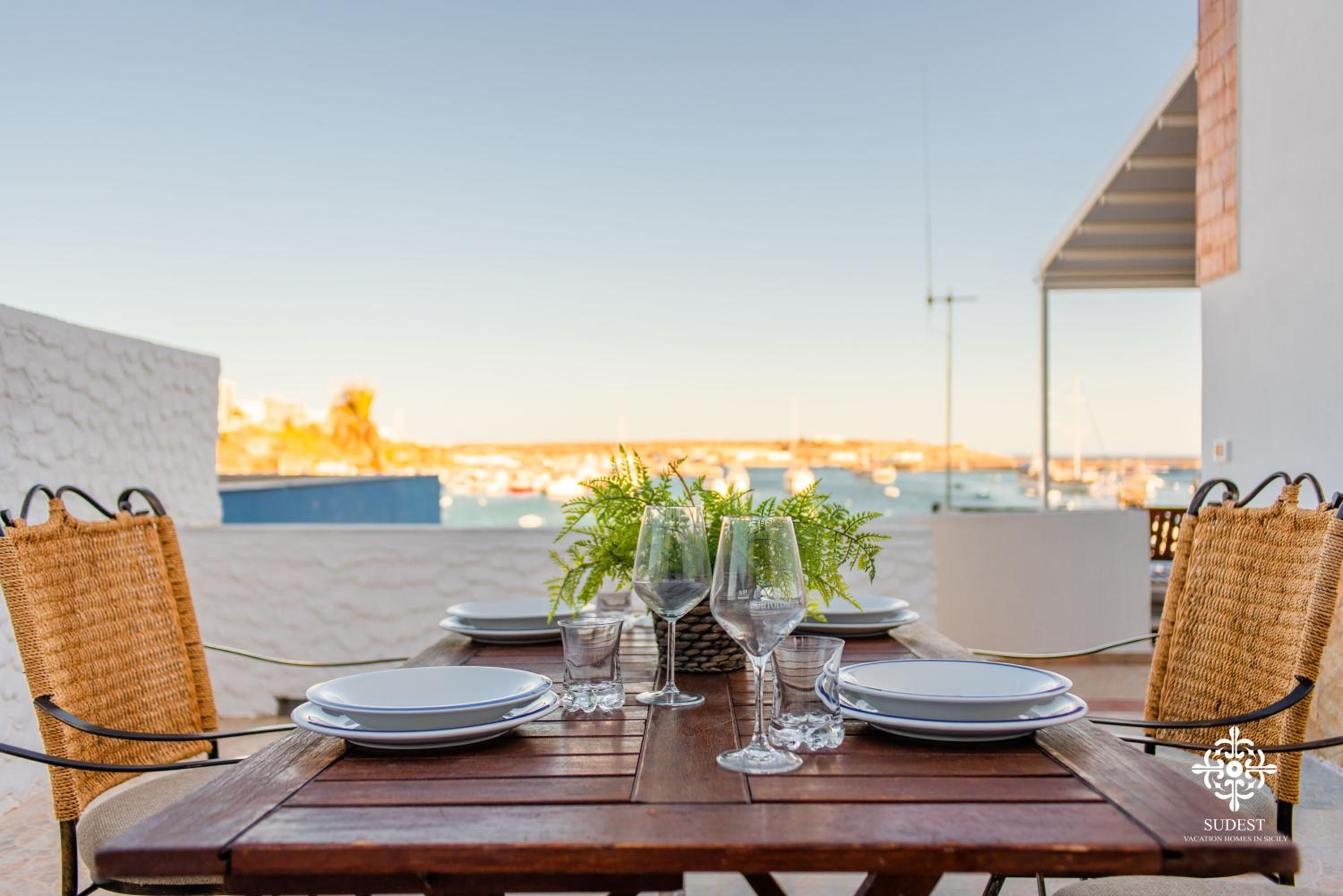 Kalammare Apartments - Deluxe fronte mare photo 5