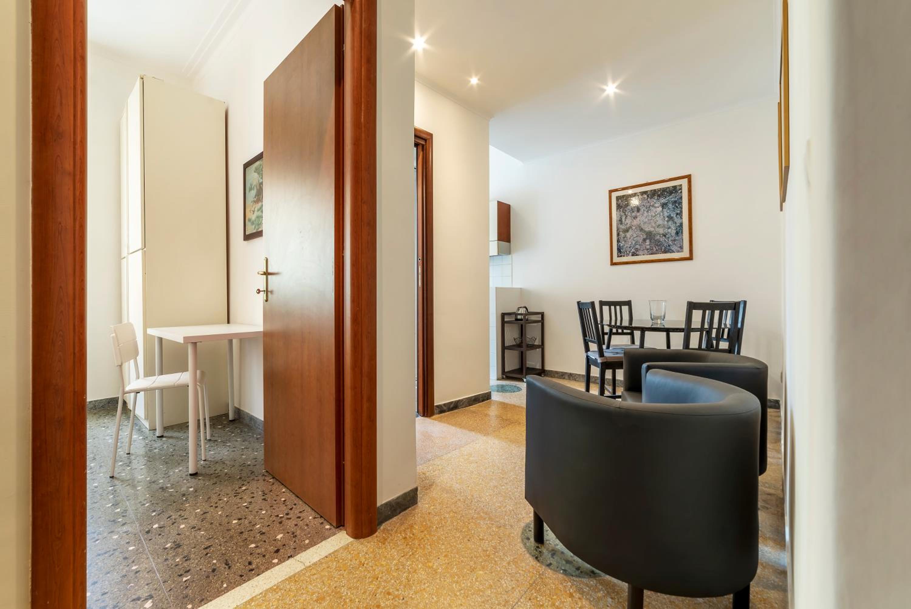 GuestHost - Piazza Bologna Comfortable Flat