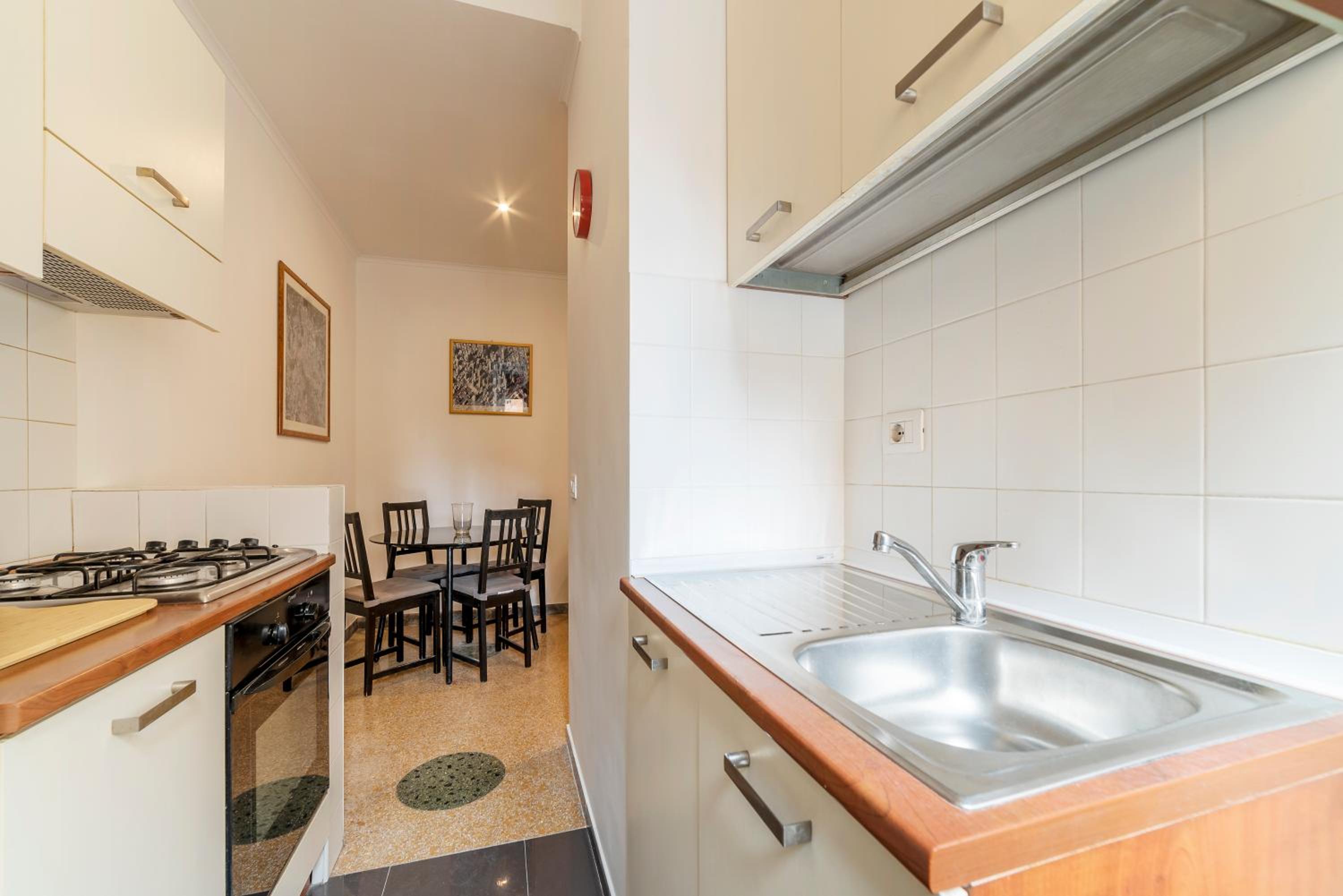 GuestHost - Piazza Bologna Comfortable Flat