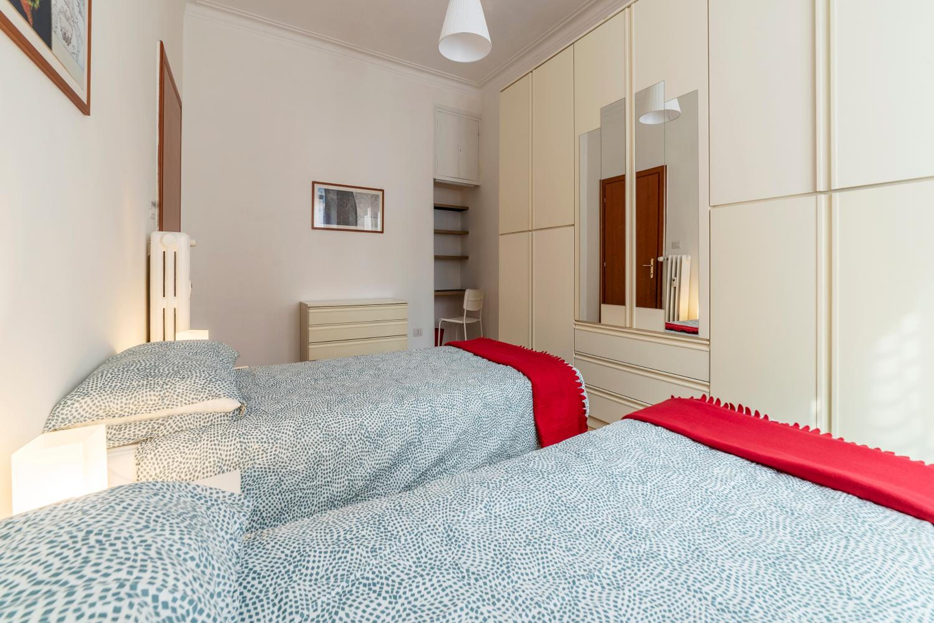 GuestHost - Piazza Bologna Comfortable Flat
