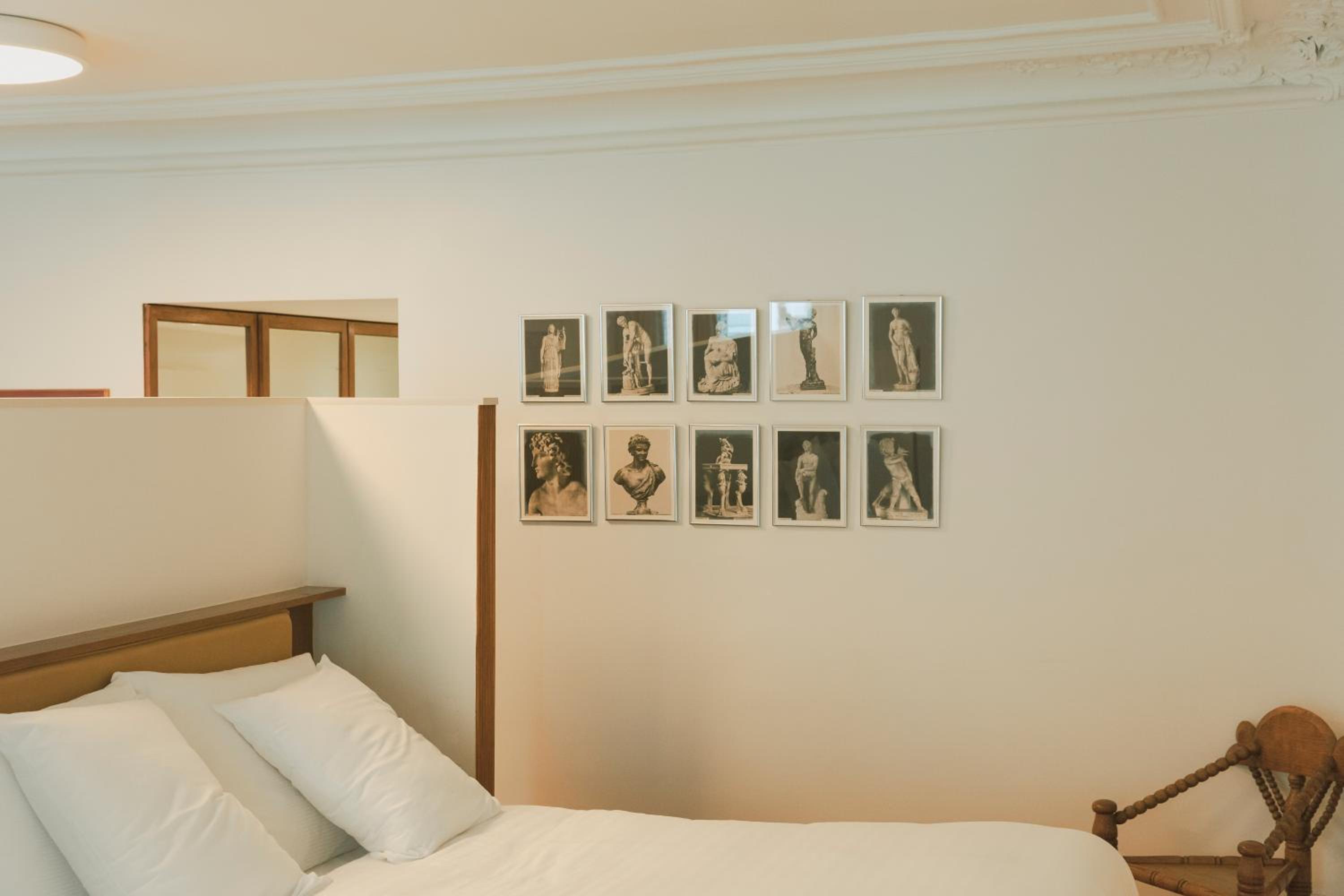 Pied A Terre - Palestro