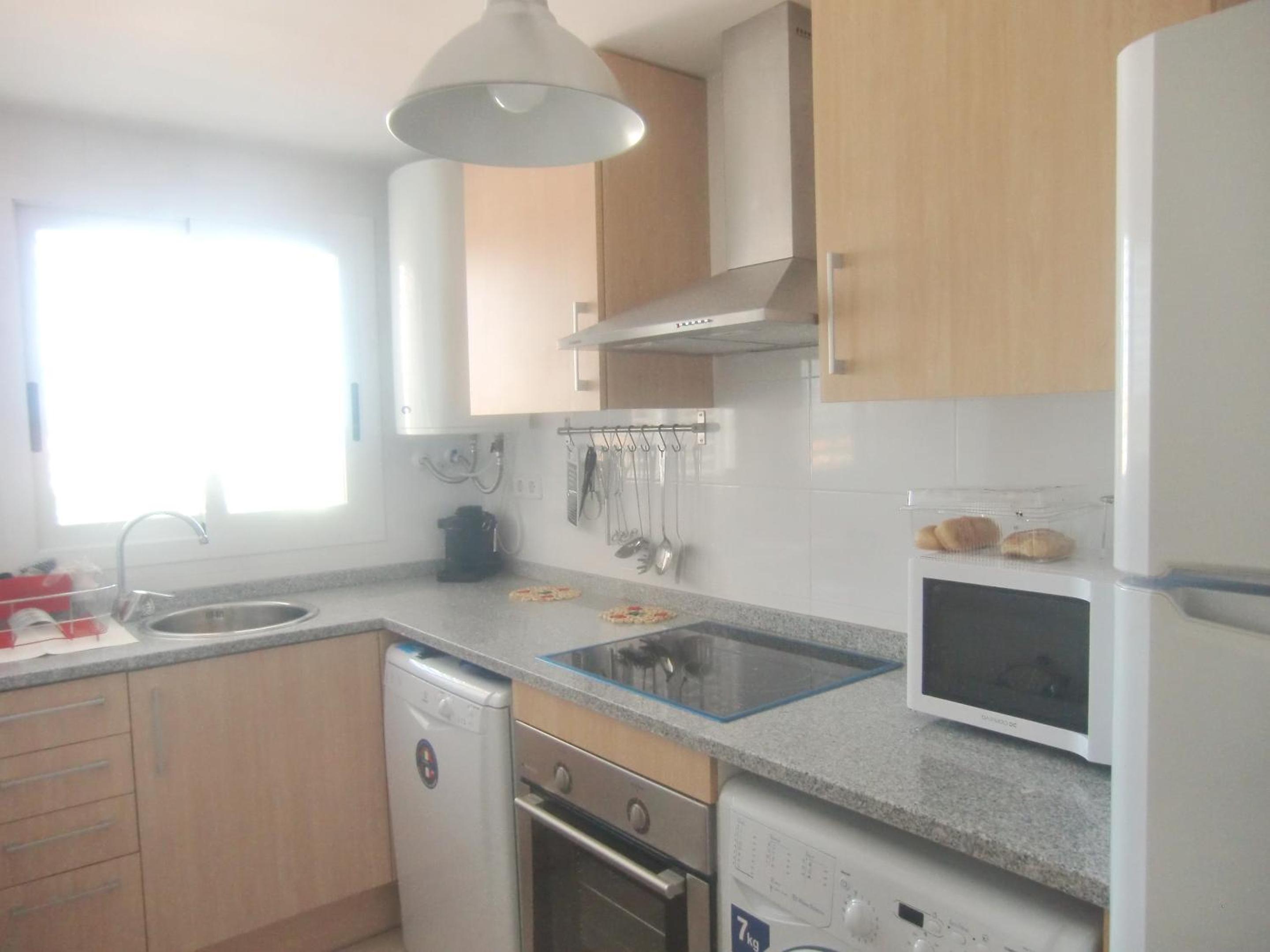 Modern apartment in Vinaròs with sea view and shared pool