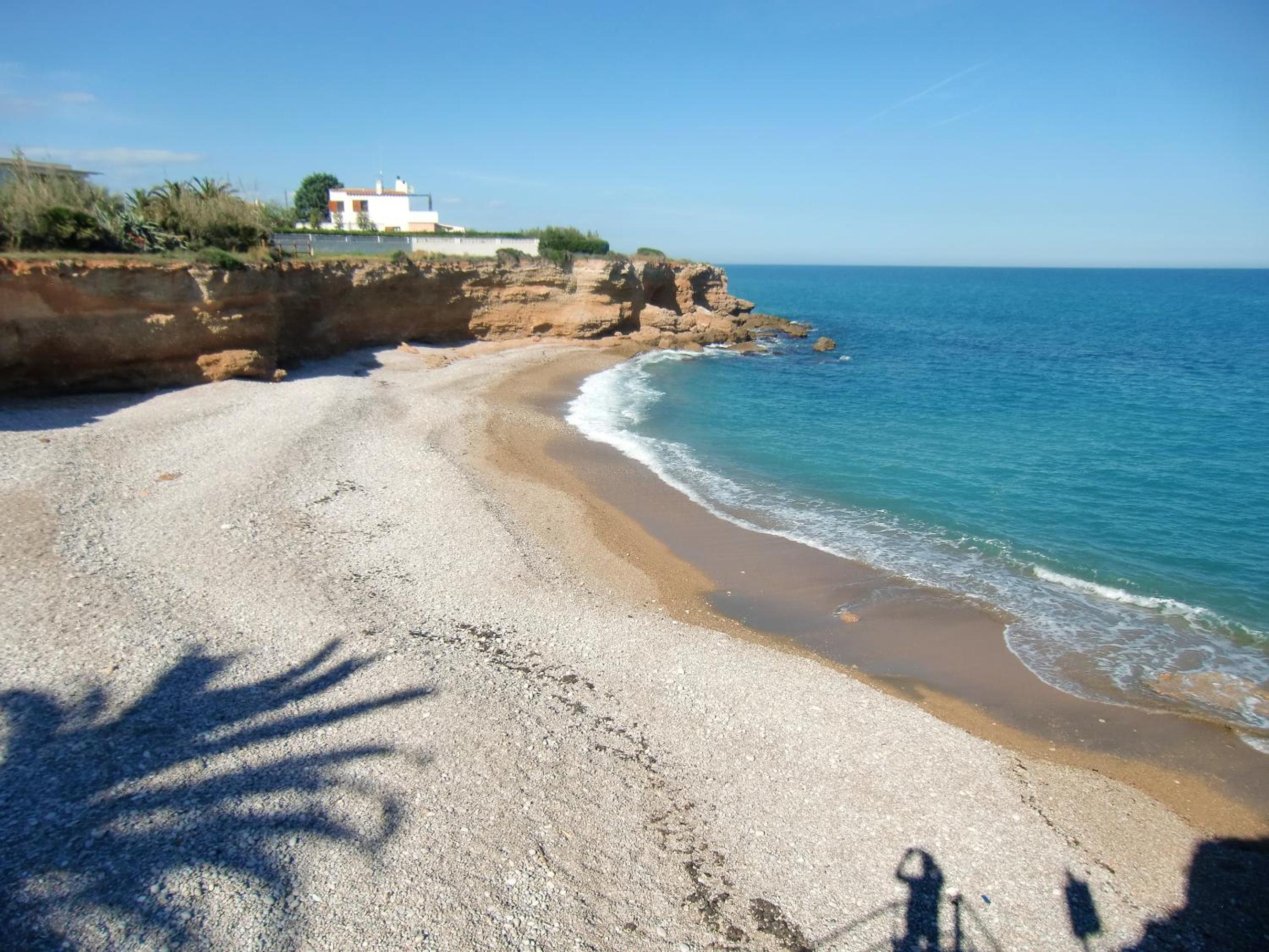 Modern apartment in Vinaròs with sea view and shared pool