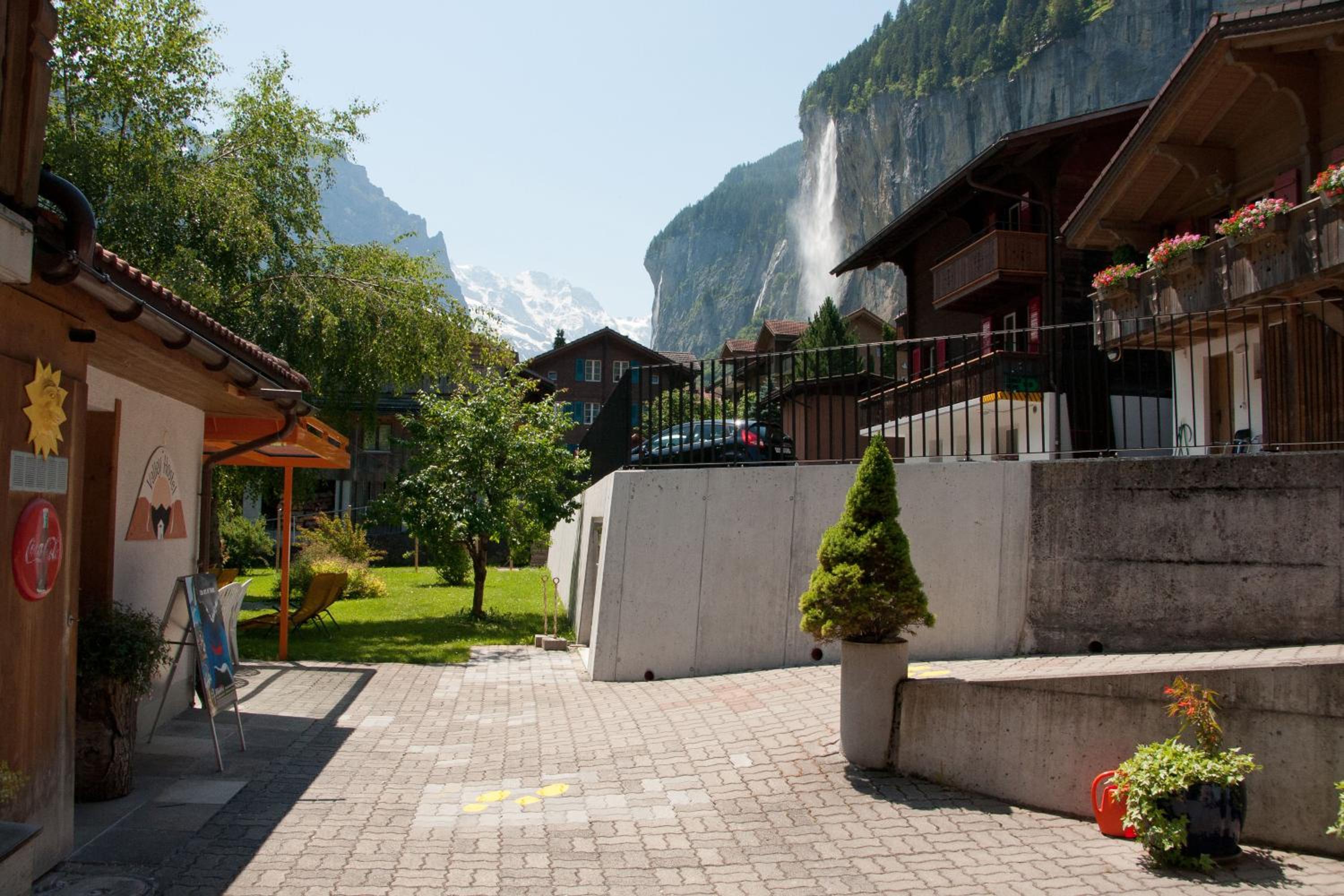 Valley Hostel 2