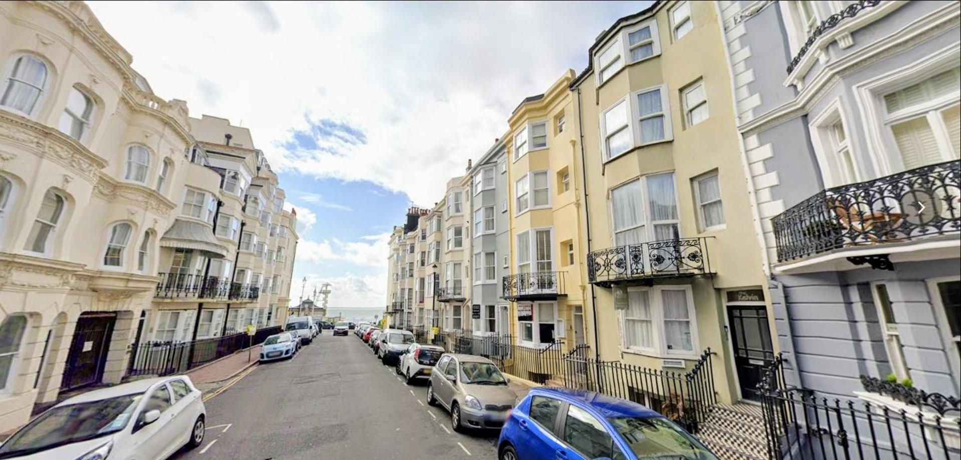 Hotel Saltwater Guest House - Image 1