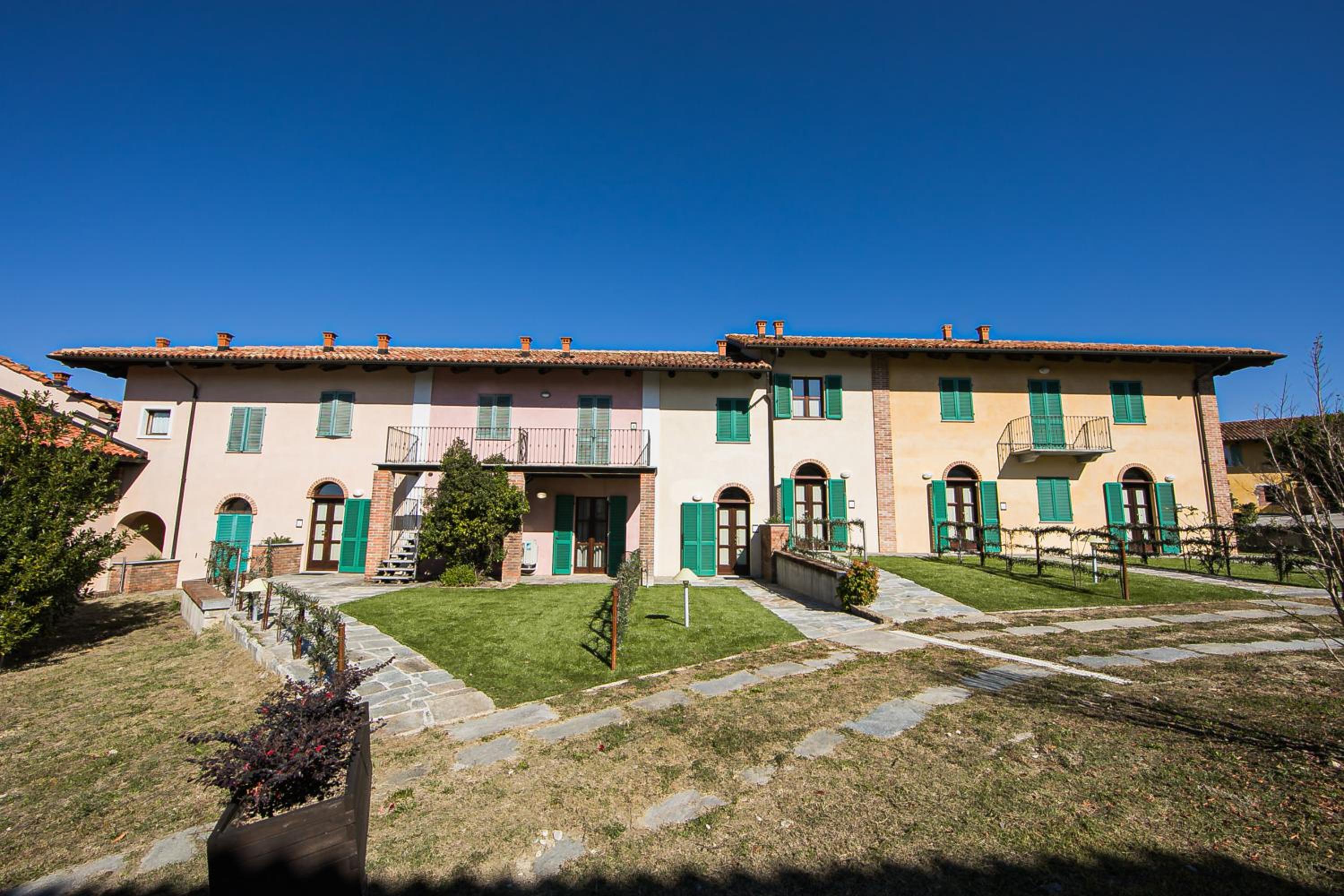 La Torricella Case Vacanze Appartamenti con Piscina view 3