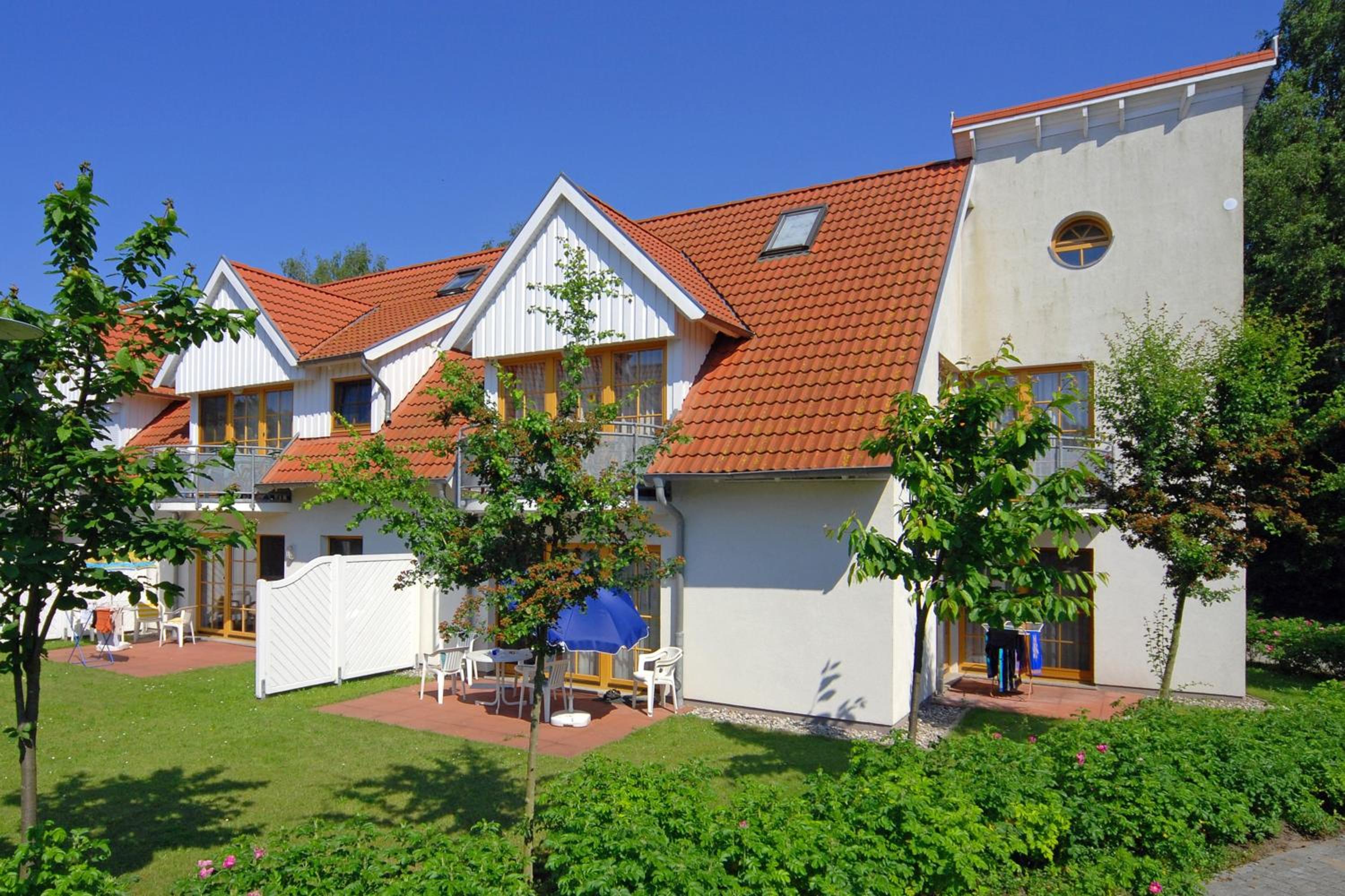 Ferienpark Freesenbruch Wohnung 1 2 - Am Schwalbenweg en Zingst