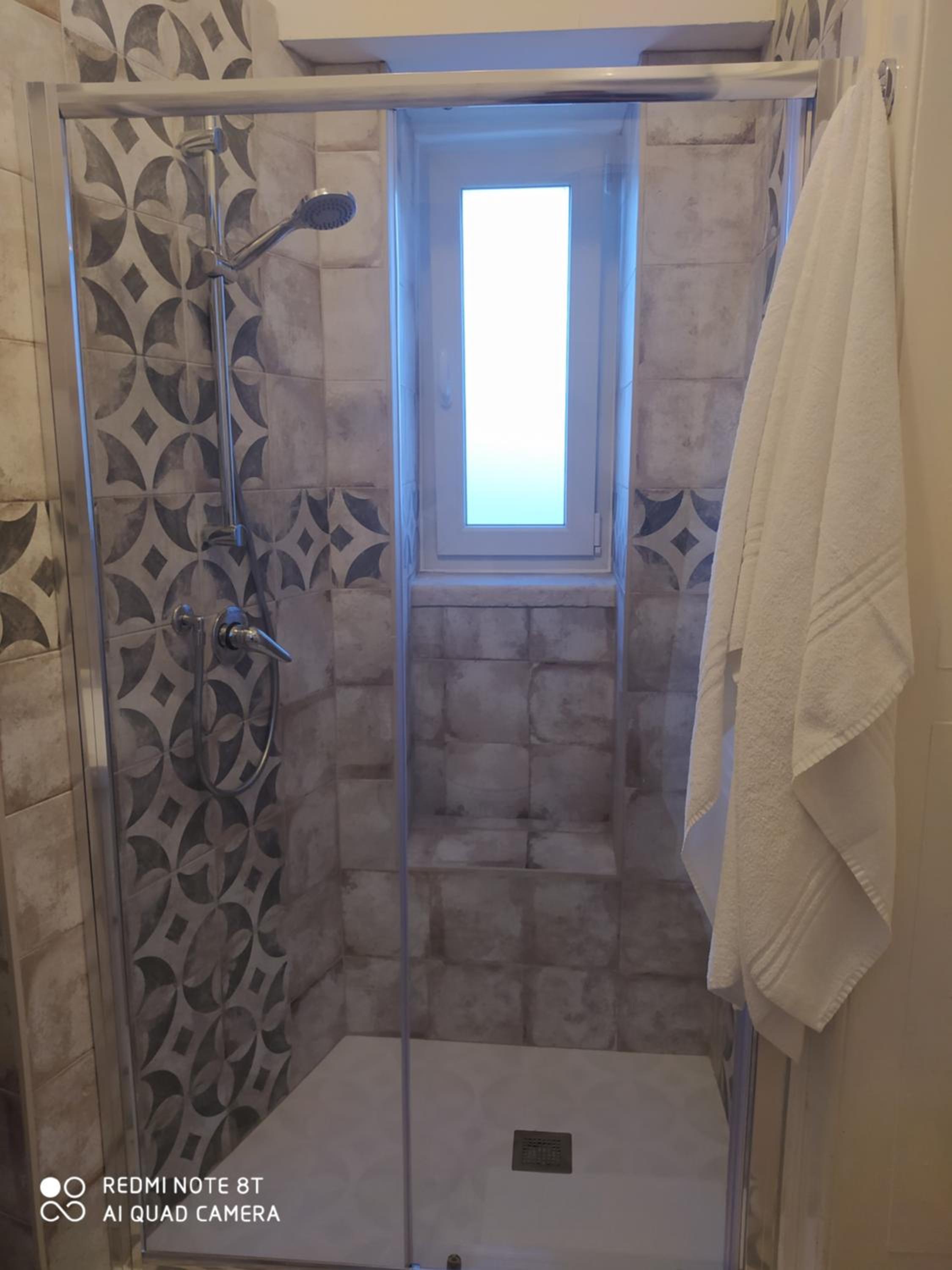 DONNA LUCREZIA b&b Boutique Hotel Style - RELAX & BUSINESS STAY